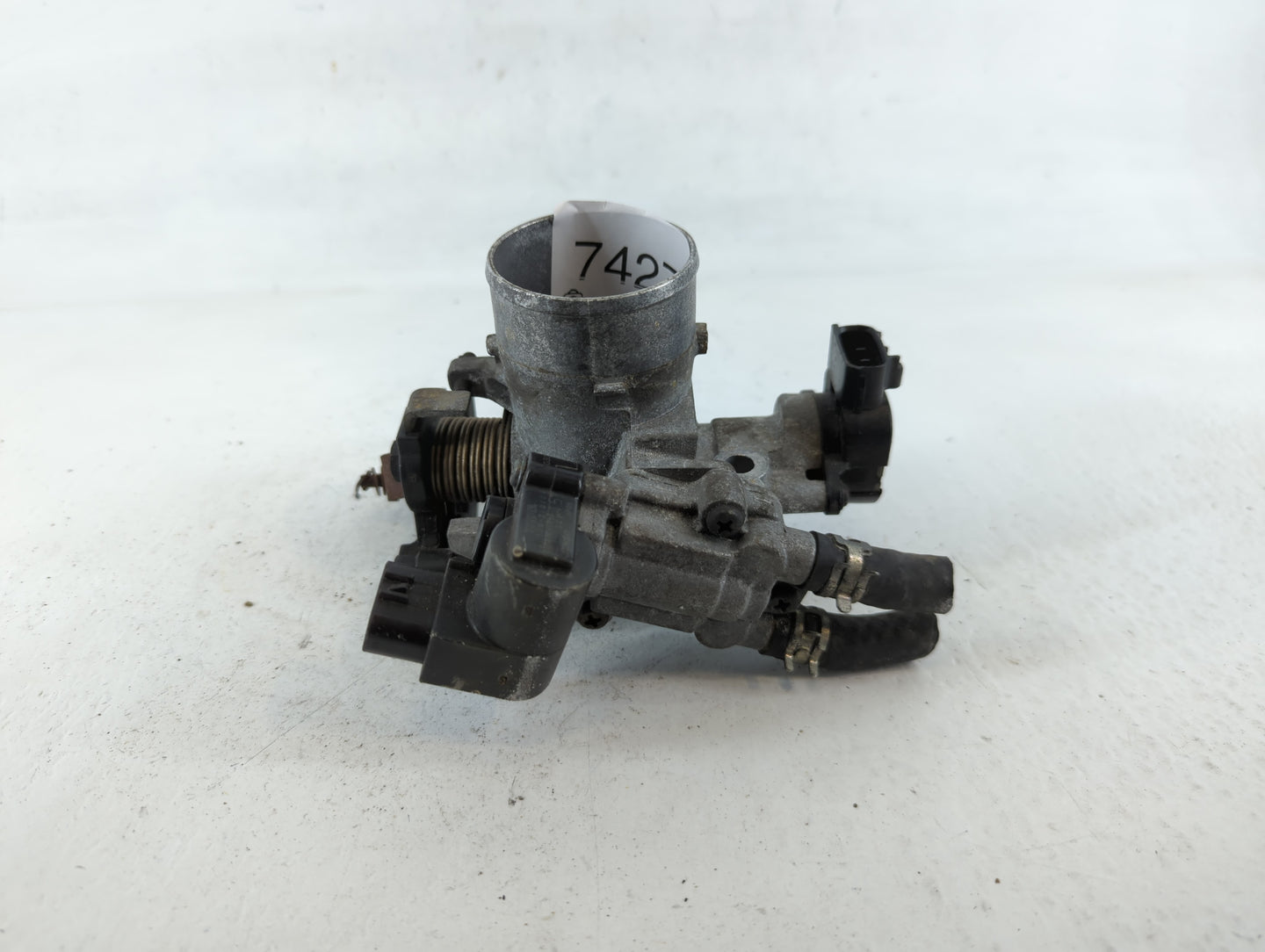 2004-2006 Scion Xb Throttle Body Fits Fits 2000 2001 2002 2003 2004 2005 2006 OEM Used Auto Parts - Oemusedautoparts1.com