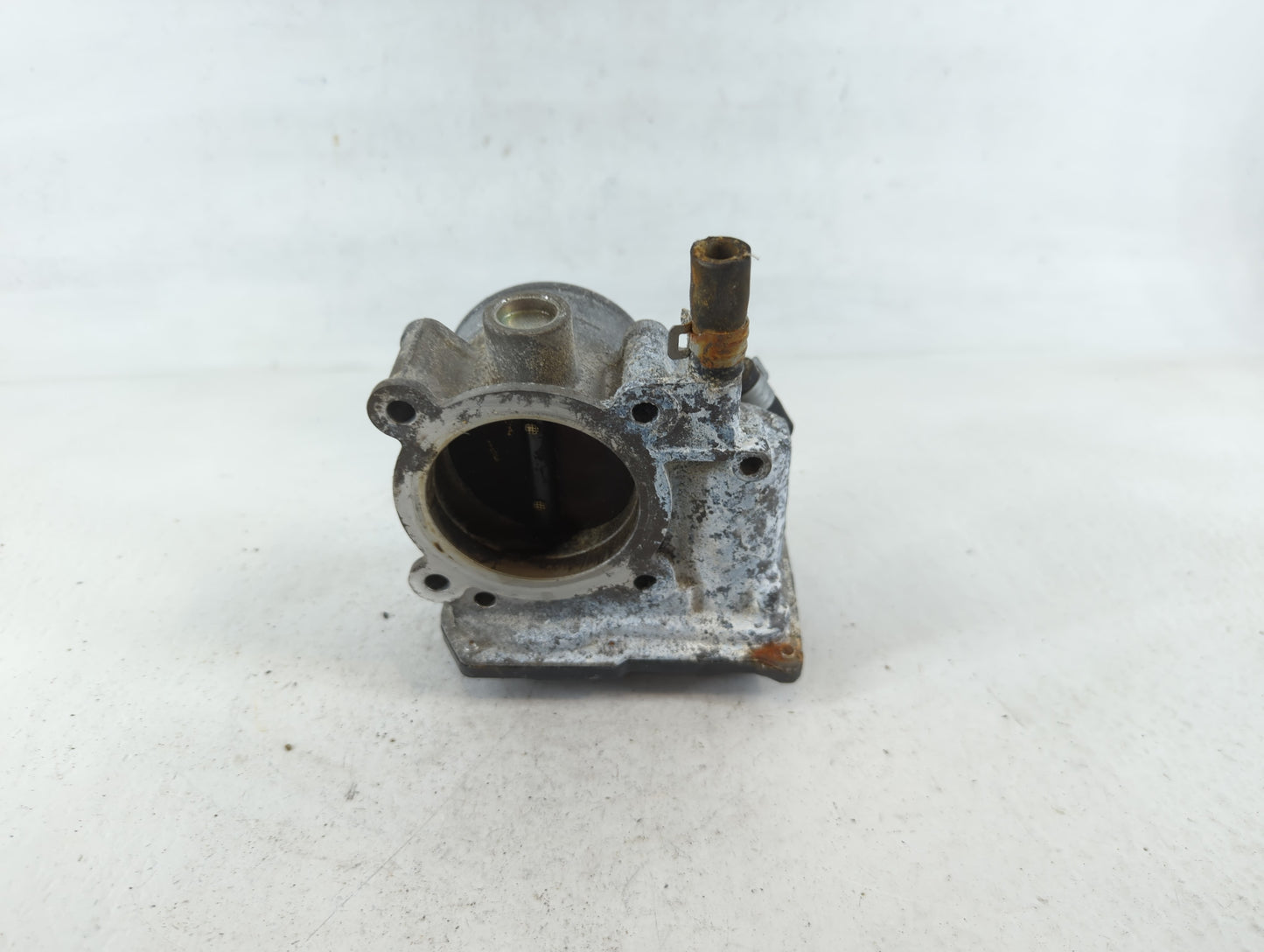2013-2019 Subaru Legacy Throttle Body P/N:01498 4S22 1780, 16112AA38A Fits Fits 2013 2014 2015 2016 2017 2018 2019 OEM Used Auto Parts - Oemusedautoparts1.com
