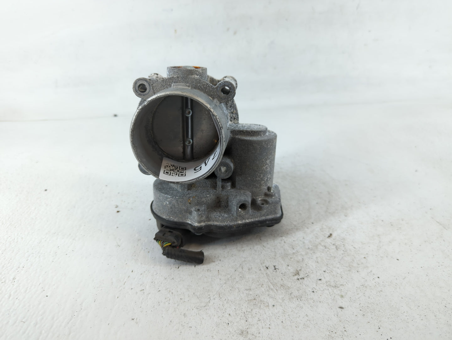 2013-2020 Ford Fusion Throttle Body P/N:202114000399 DS7E-9F991-AJ Fits Fits 2013 2014 2015 2016 2017 2018 2019 2020 2021 2022 OEM Used Auto Parts - Oemusedautoparts1.com