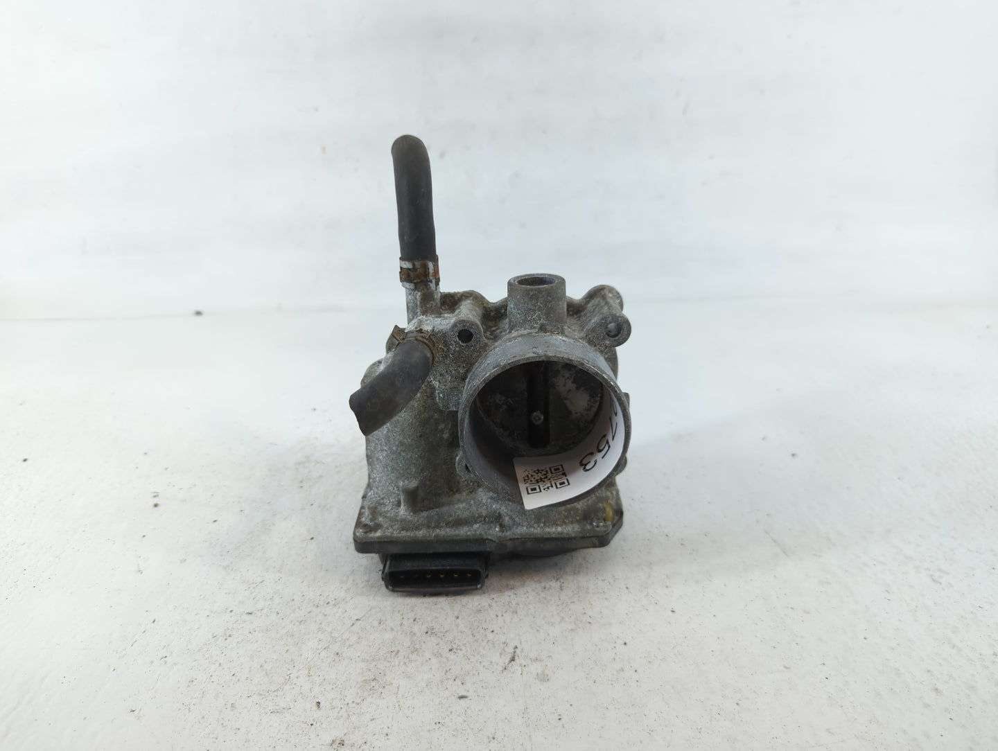 2011-2019 Toyota Corolla Throttle Body P/N:22030-0T080 Fits Fits 2011 2012 2013 2014 2015 2016 2017 2018 2019 OEM Used Auto Parts - Oemusedautoparts1.com