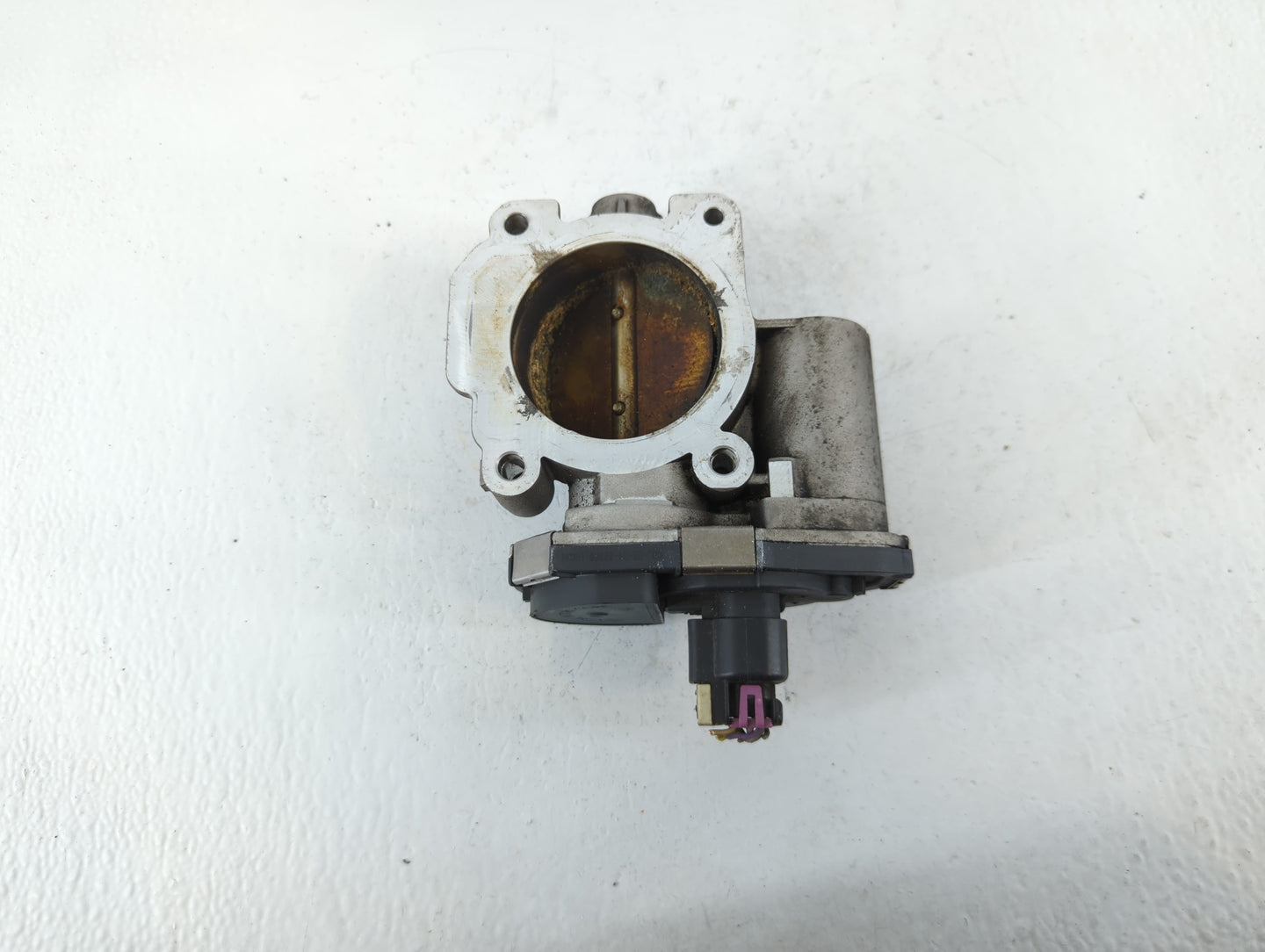 2008-2012 Chevrolet Malibu Throttle Body P/N:AA186AA3756C Fits Fits 2007 2008 2009 2010 2011 2012 OEM Used Auto Parts - Oemusedautoparts1.com