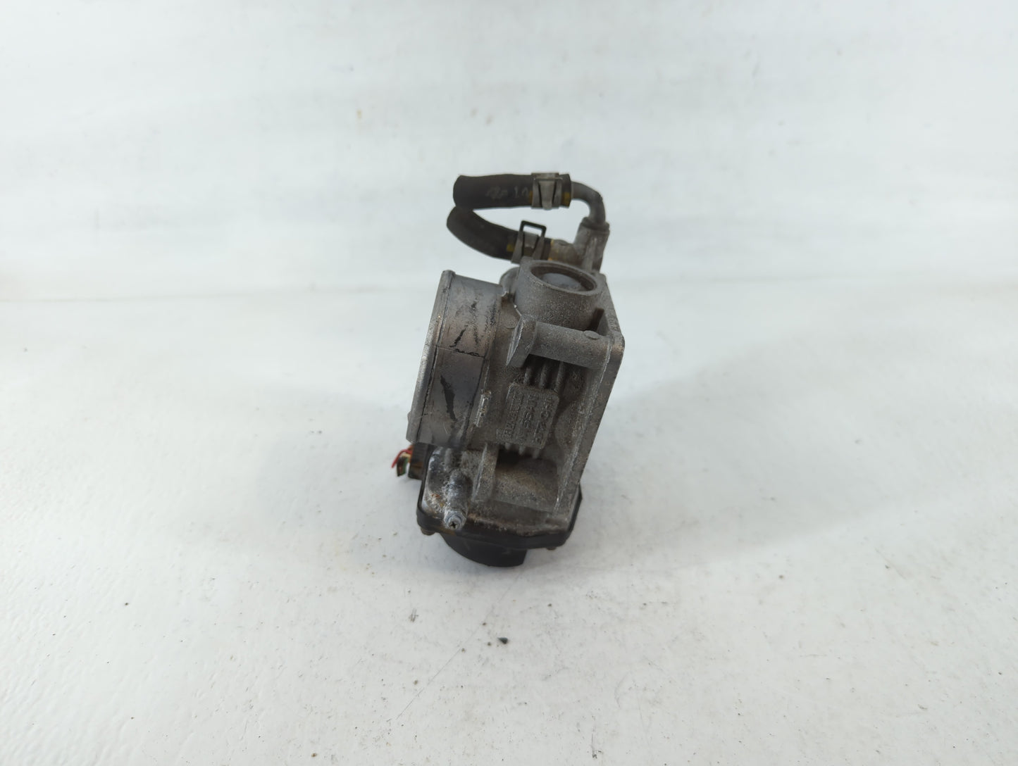 2007-2013 Nissan Altima Throttle Body P/N:7426H RME60-15 Fits Fits 2007 2008 2009 2010 2011 2012 2013 OEM Used Auto Parts - Oemusedautoparts1.com