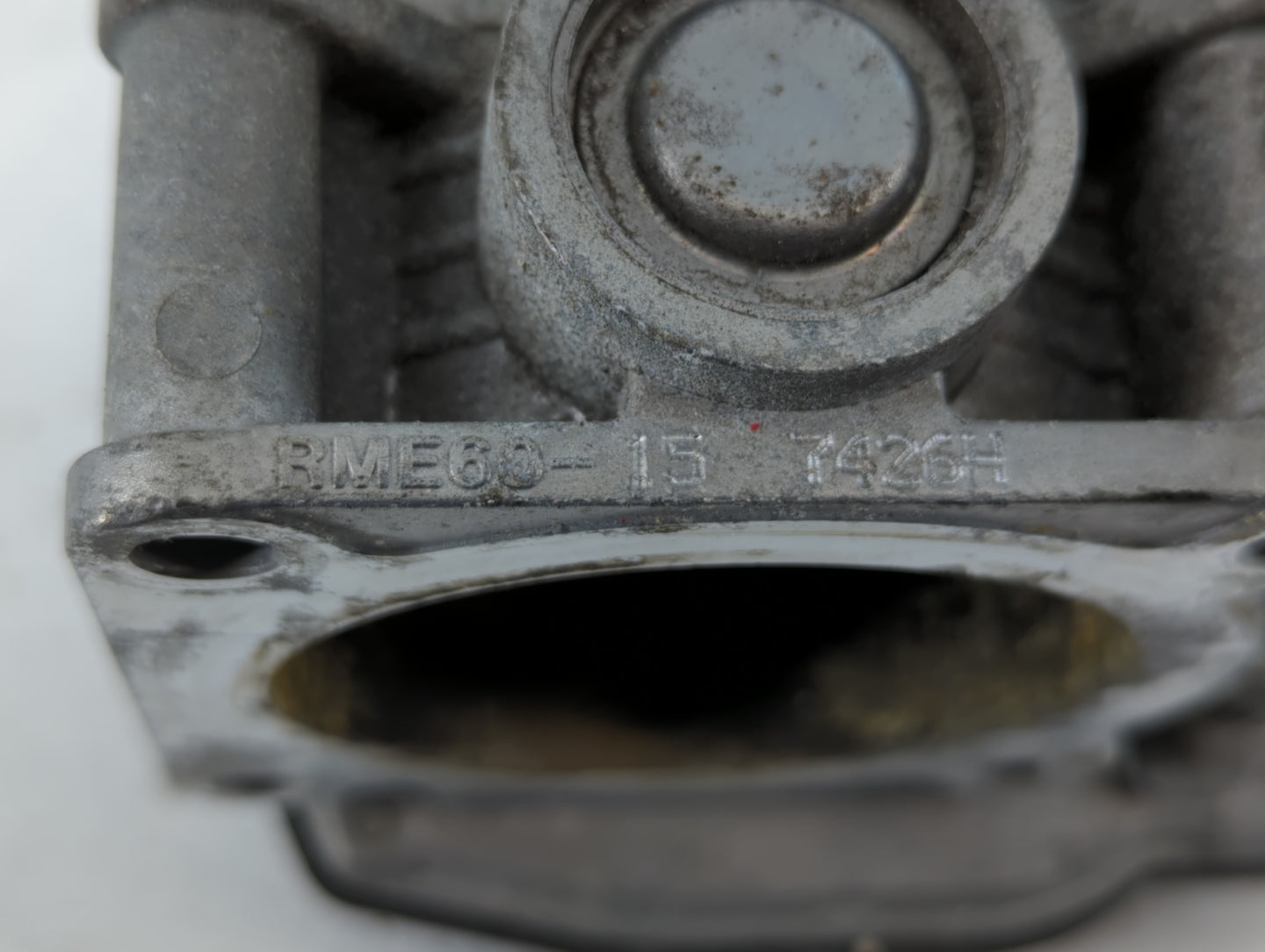 2007-2013 Nissan Altima Throttle Body P/N:7426H RME60-15 Fits Fits 2007 2008 2009 2010 2011 2012 2013 OEM Used Auto Parts - Oemusedautoparts1.com