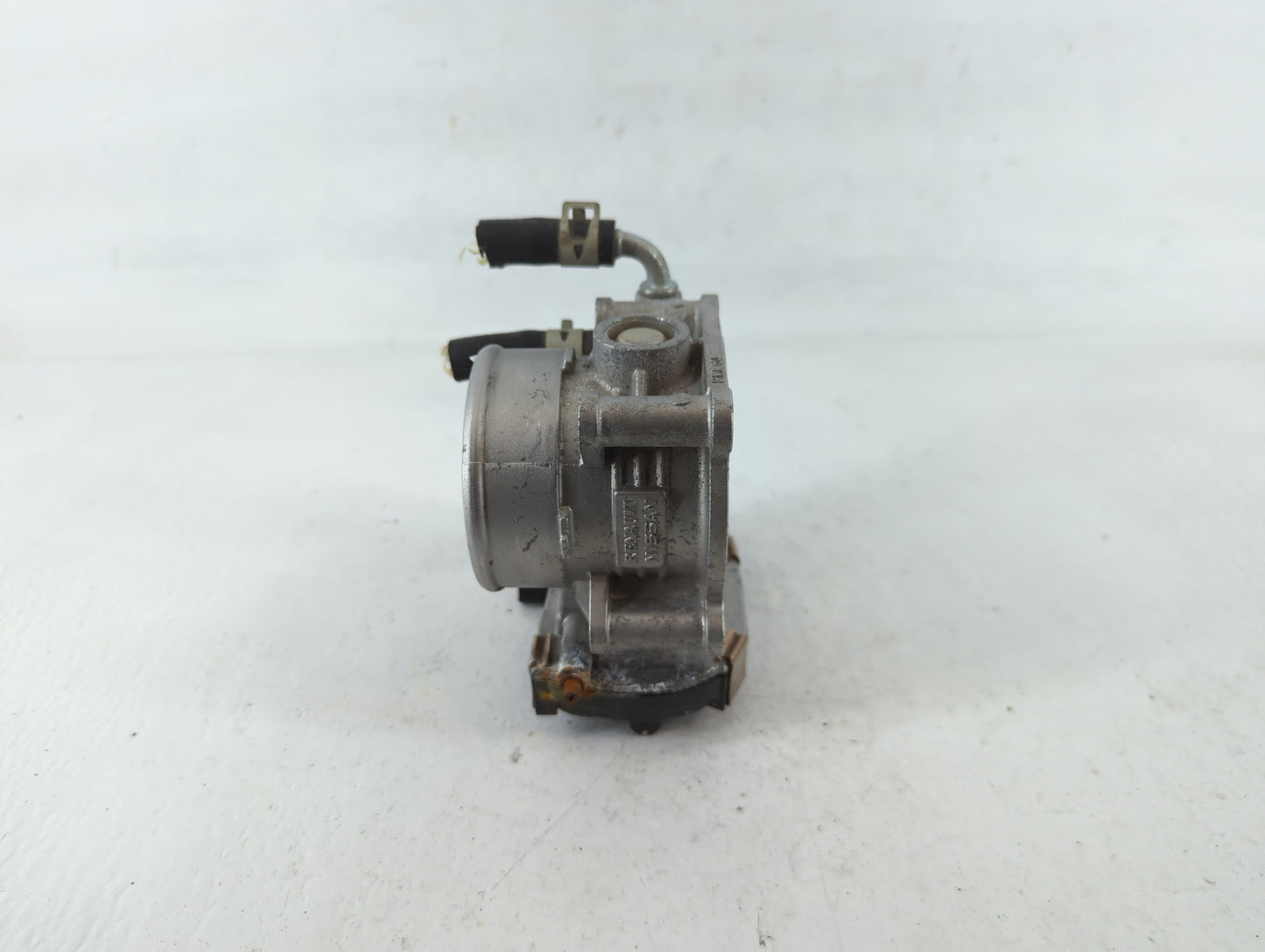 2017-2020 Infiniti Q60 Throttle Body P/N:1701 RME60-52 Fits Fits 2016 2017 2018 2019 2020 OEM Used Auto Parts - Oemusedautoparts1.com