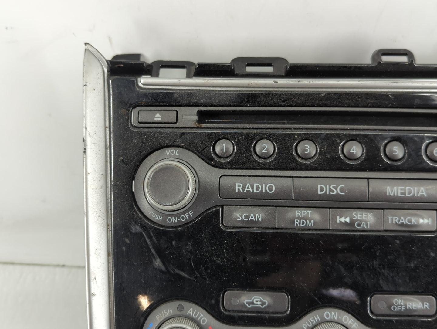 2017-2020 Nissan Pathfinder Radio AM FM Cd Player Receiver Replacement P/N:68260 9PR0A Fits Fits 2017 2018 2019 2020 OEM Used Auto Parts - Oemusedautoparts1.com