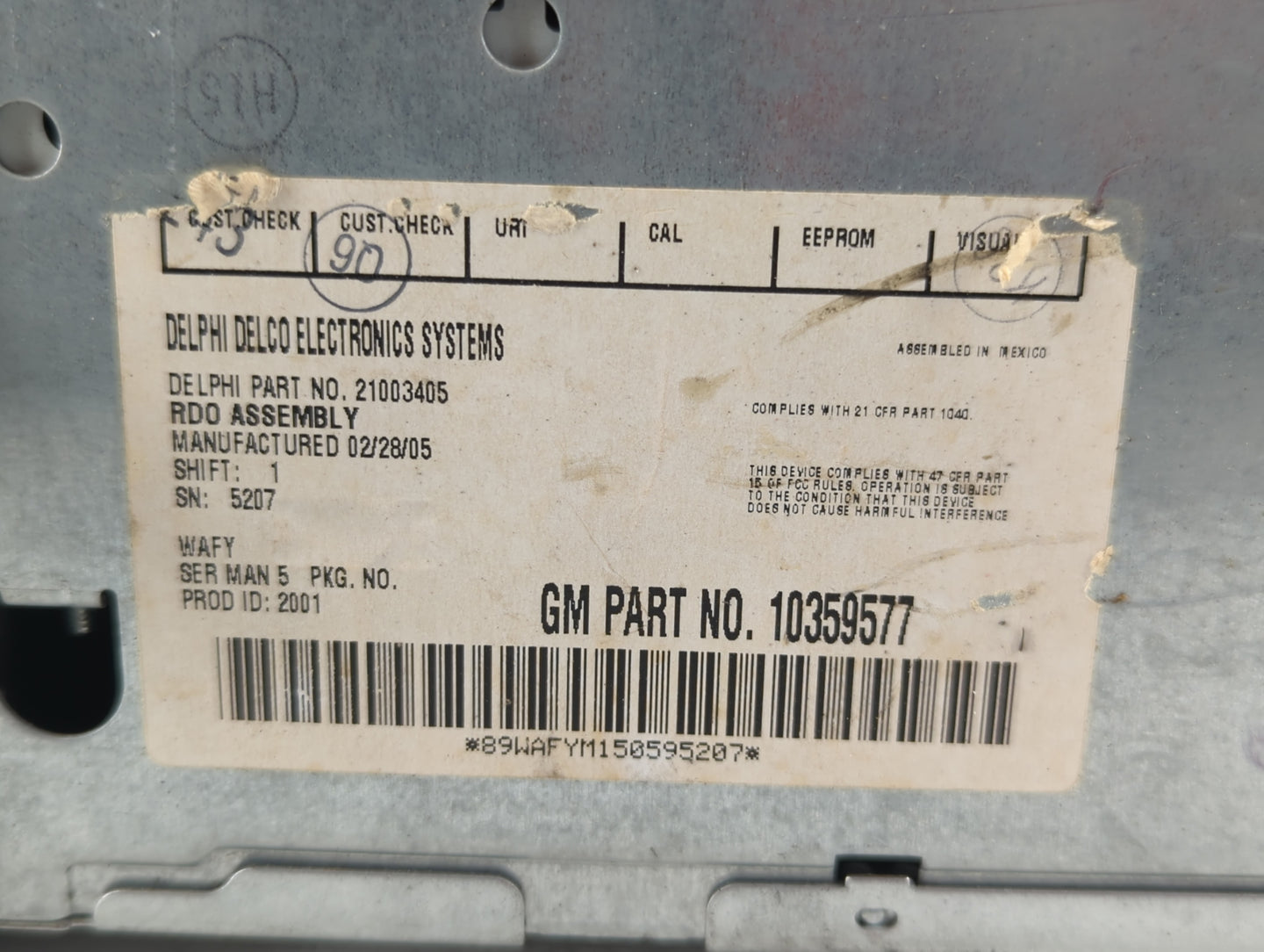 2005-2007 Chevrolet Silverado 1500 Radio AM FM Cd Player Receiver Replacement P/N:10359577 Fits Fits 2004 2005 2006 2007 2008 2009 OEM Used Auto Parts - Oemusedautoparts1.com