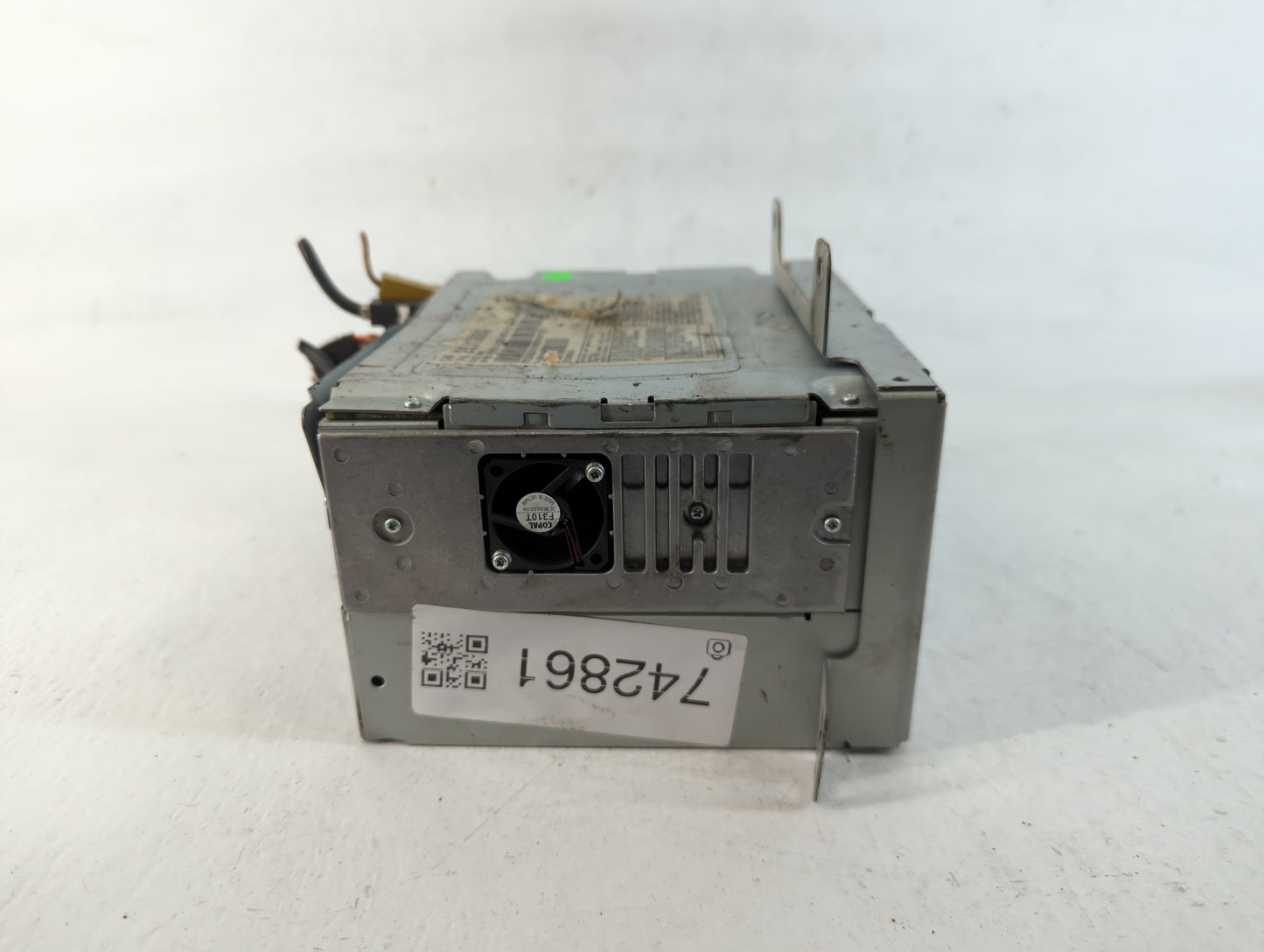 2008-2011 Cadillac Cts Radio AM FM Cd Player Receiver Replacement P/N:25913880 Fits Fits 2008 2009 2010 2011 OEM Used Auto Parts - Oemusedautoparts1.com