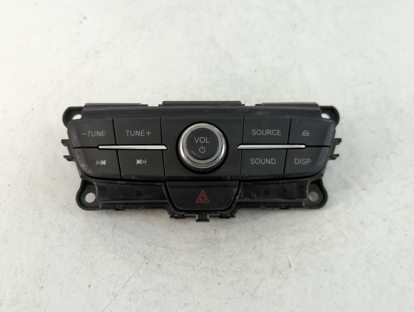 2017-2019 Ford Escape Radio AM FM Cd Player Receiver Replacement P/N:F1CT18K811HC Fits Fits 2017 2018 2019 OEM Used Auto Parts - Oemusedautoparts1.com
