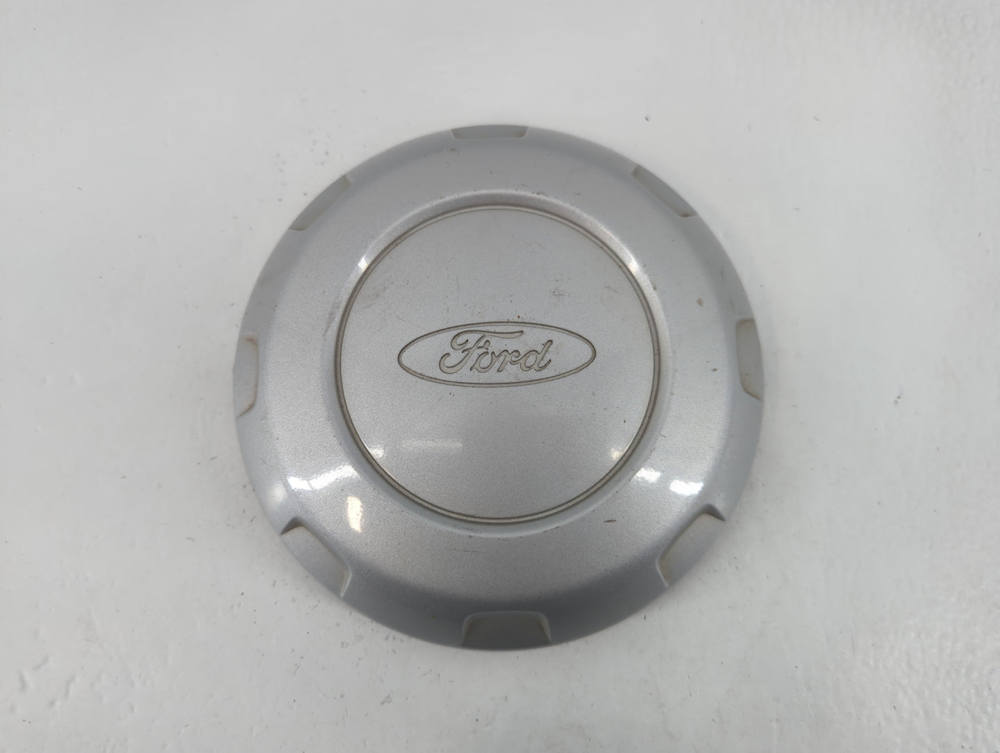 2022 Ford Expedition Rim Wheel Center Cap - Oemusedautoparts1.com