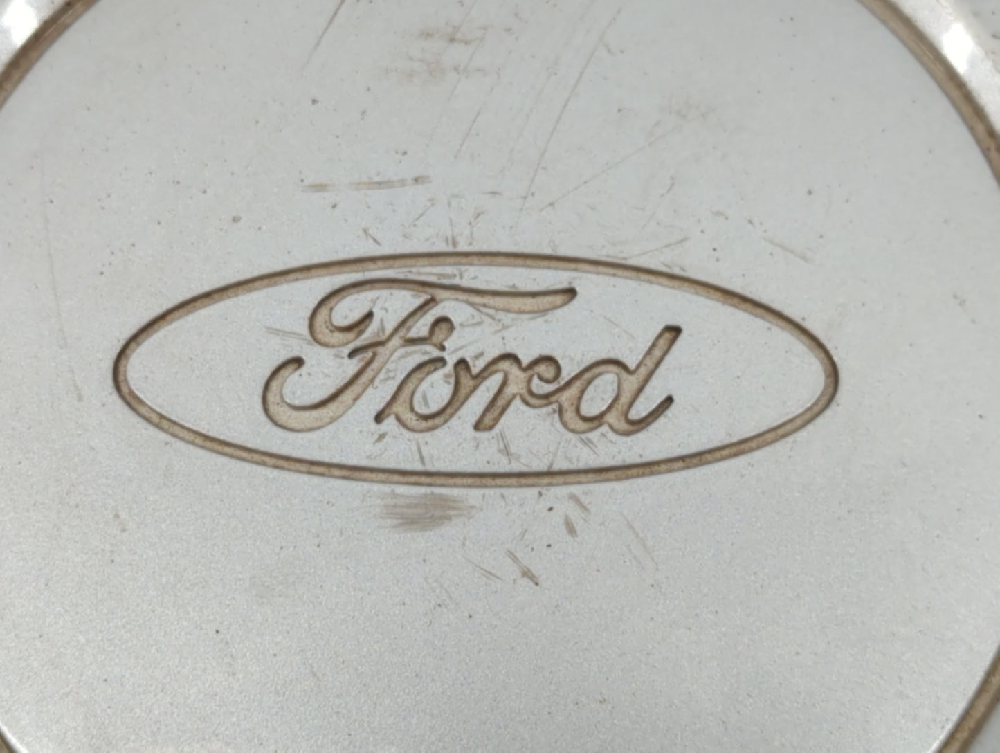 2022 Ford Expedition Rim Wheel Center Cap - Oemusedautoparts1.com