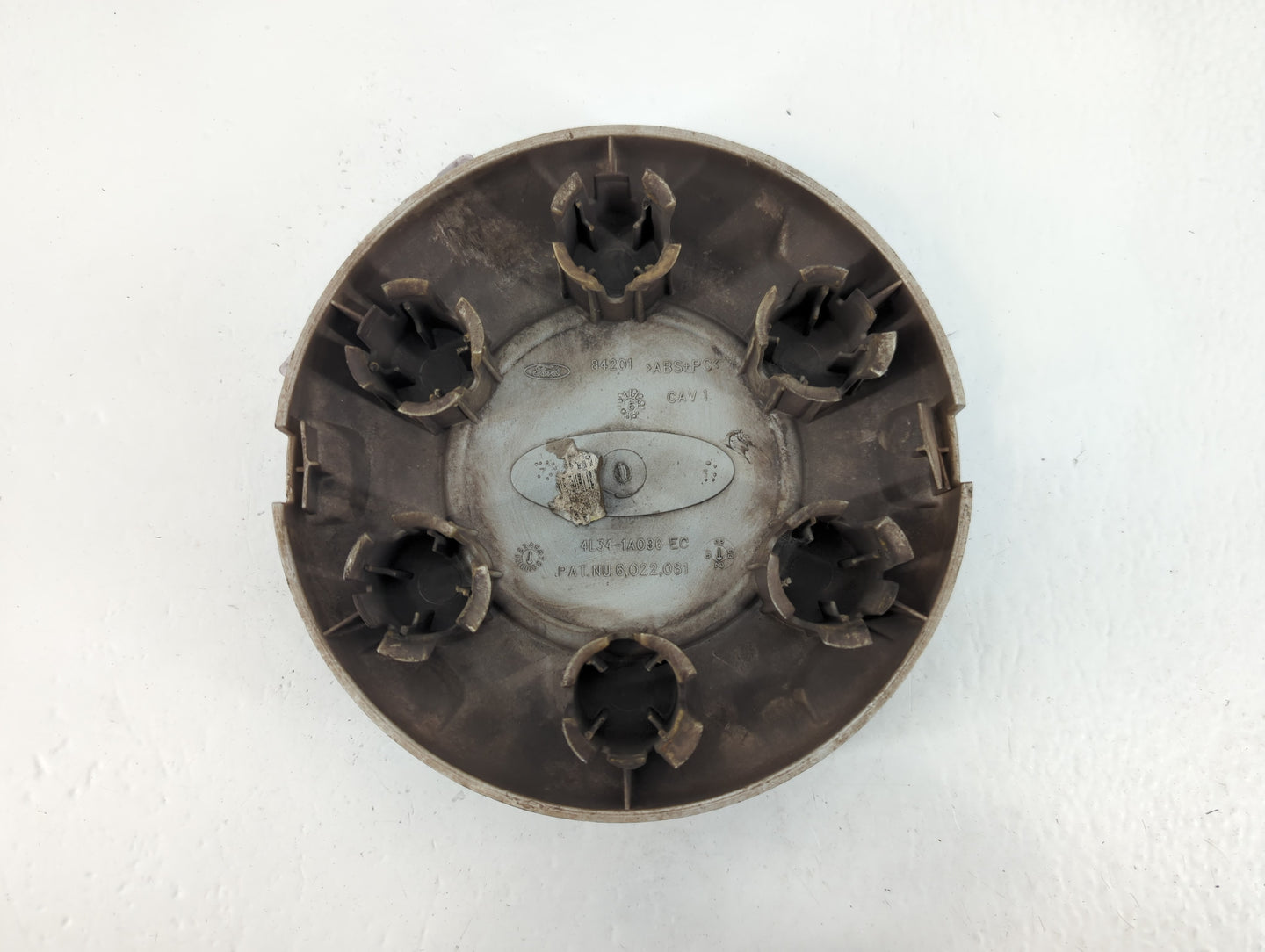 2022 Ford Expedition Rim Wheel Center Cap - Oemusedautoparts1.com