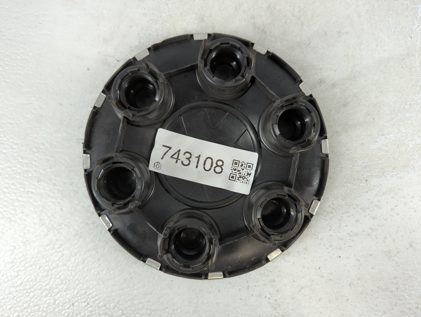 2007 Chevrolet Silverado 1500 Rim Wheel Center Cap - Oemusedautoparts1.com