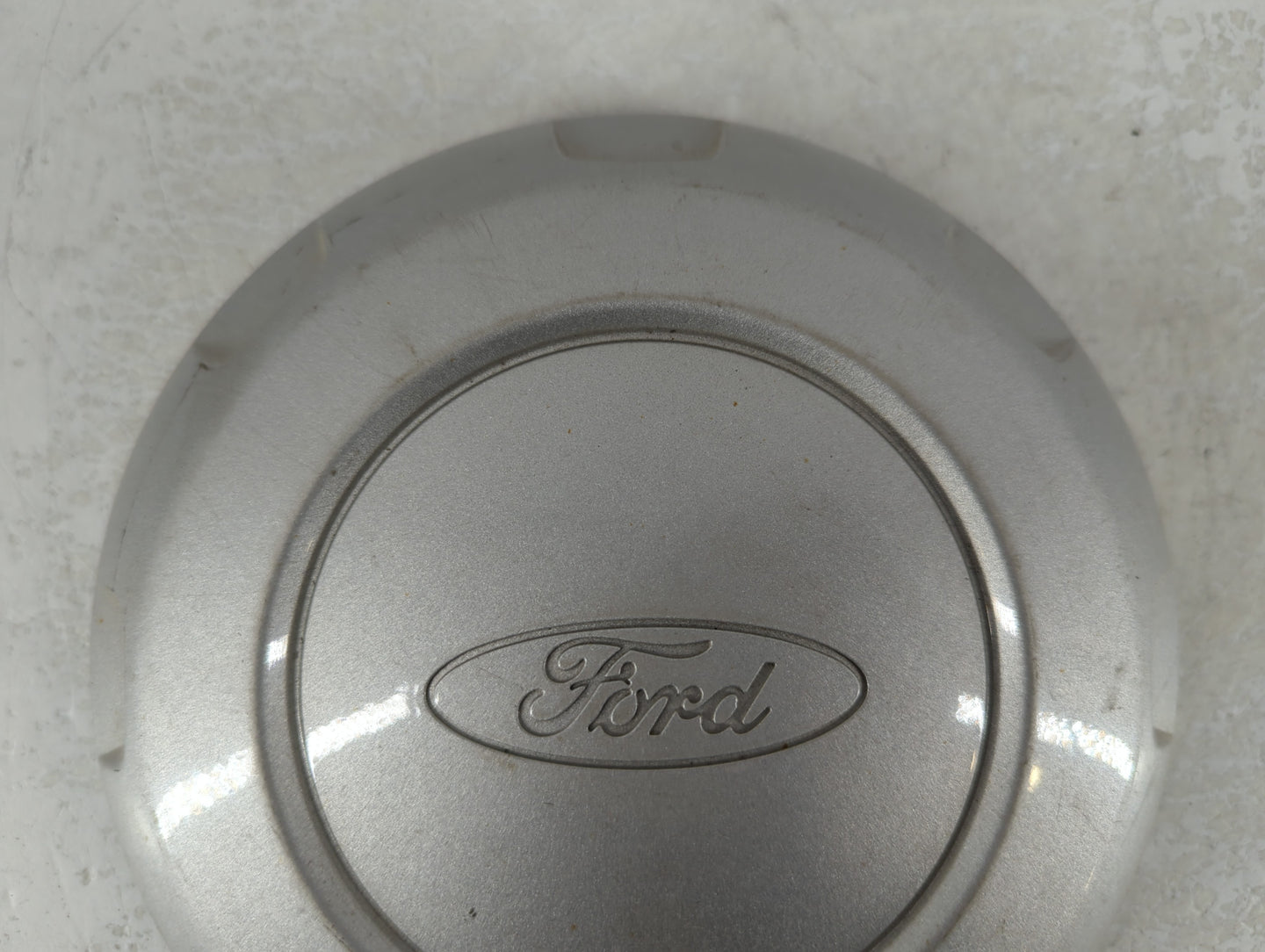 2022 Ford Expedition Rim Wheel Center Cap - Oemusedautoparts1.com