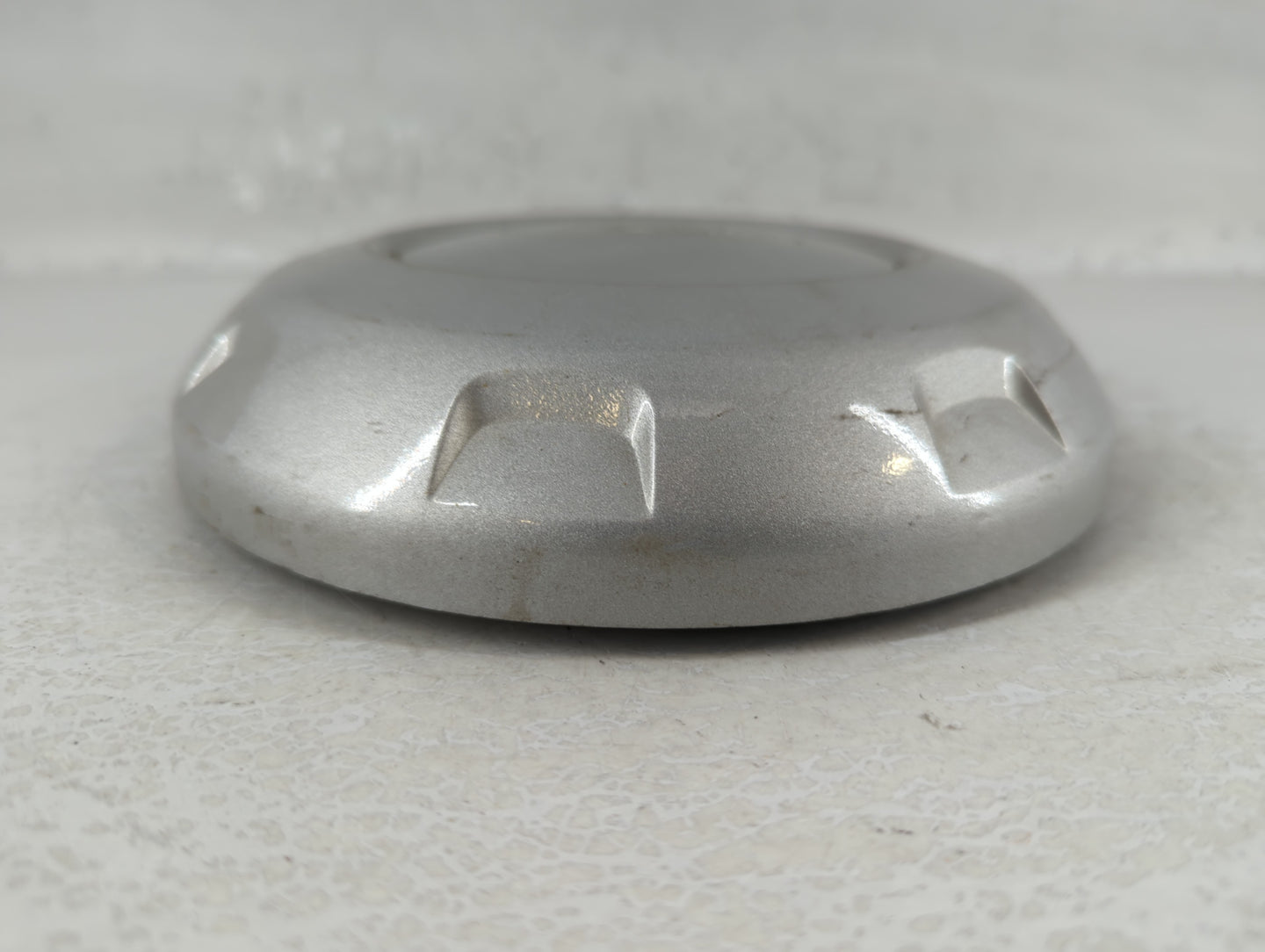 2022 Ford Expedition Rim Wheel Center Cap - Oemusedautoparts1.com