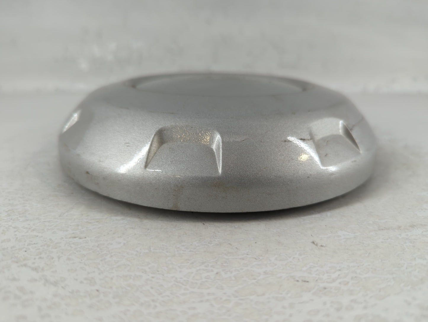 2022 Ford Expedition Rim Wheel Center Cap - Oemusedautoparts1.com