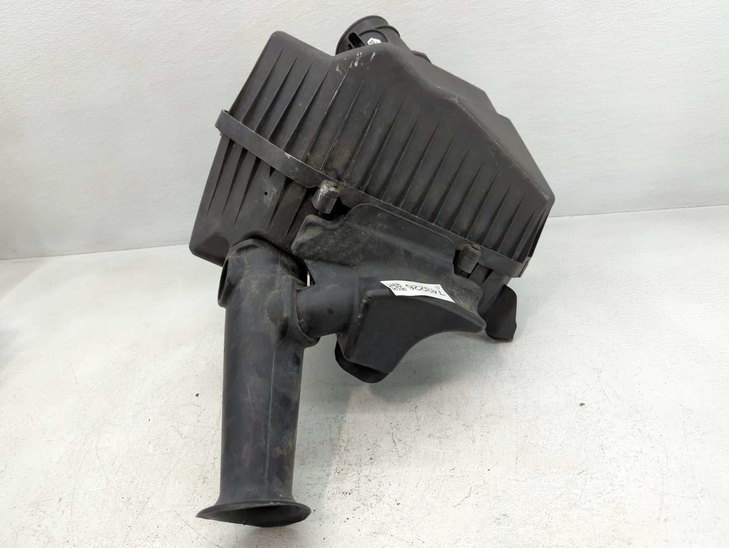 Saturn Outlook Air Cleaner Intake-duct Hose Tube - Oemusedautoparts1.com