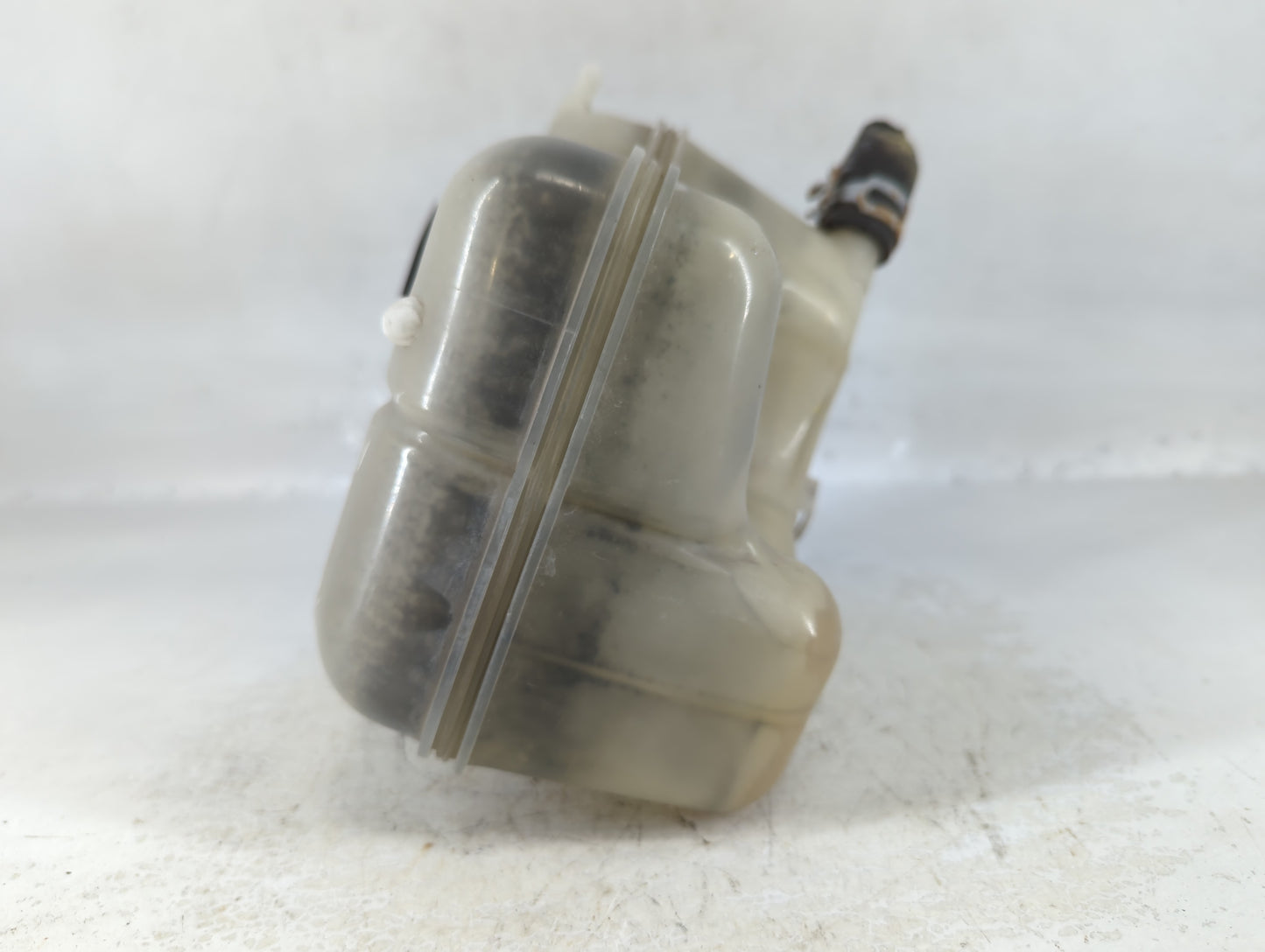 2010-2016 Buick Lacrosse Radiator Coolant Overflow Expansion Tank Bottle - Oemusedautoparts1.com