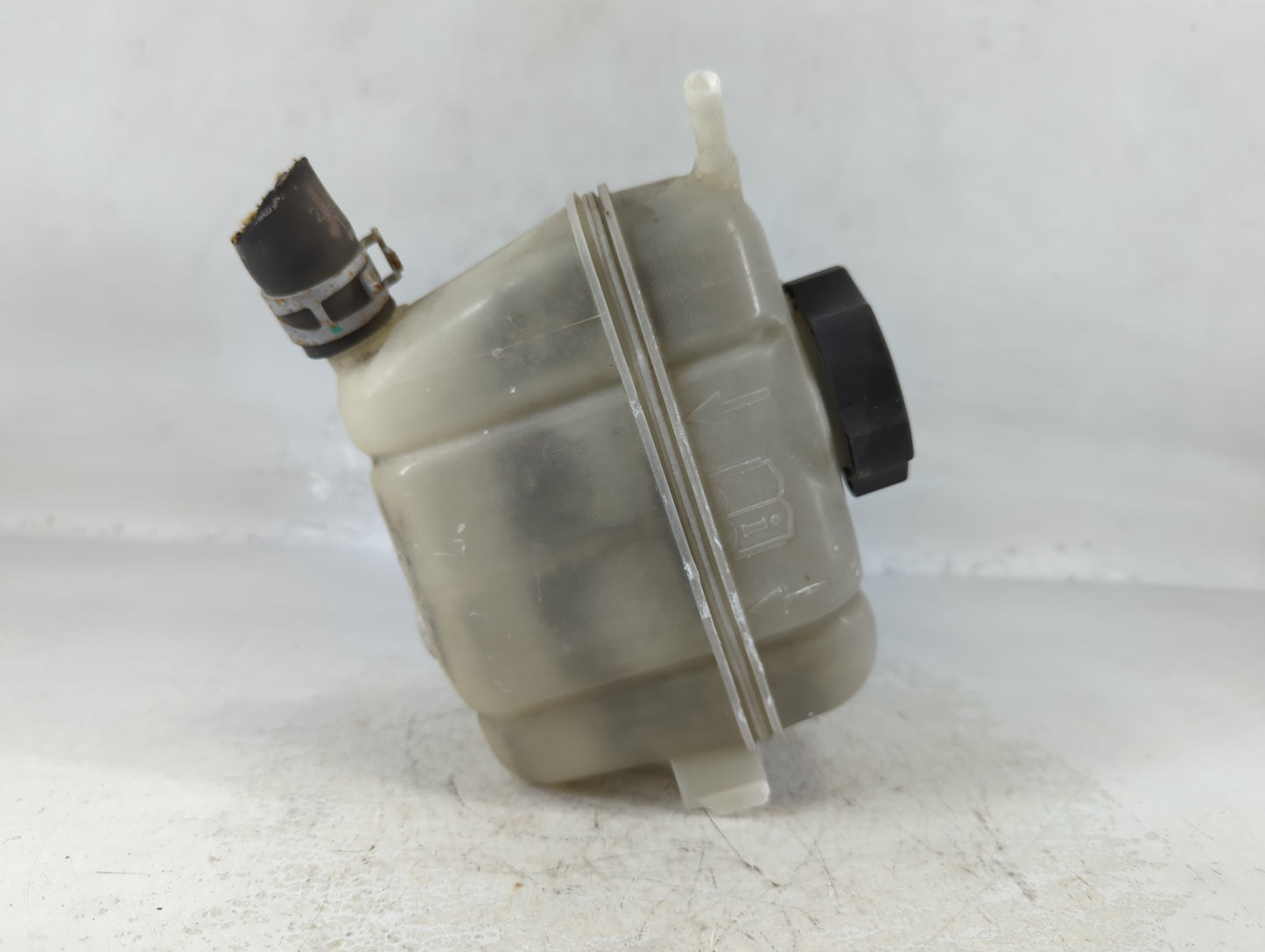 2010-2016 Buick Lacrosse Radiator Coolant Overflow Expansion Tank Bottle - Oemusedautoparts1.com