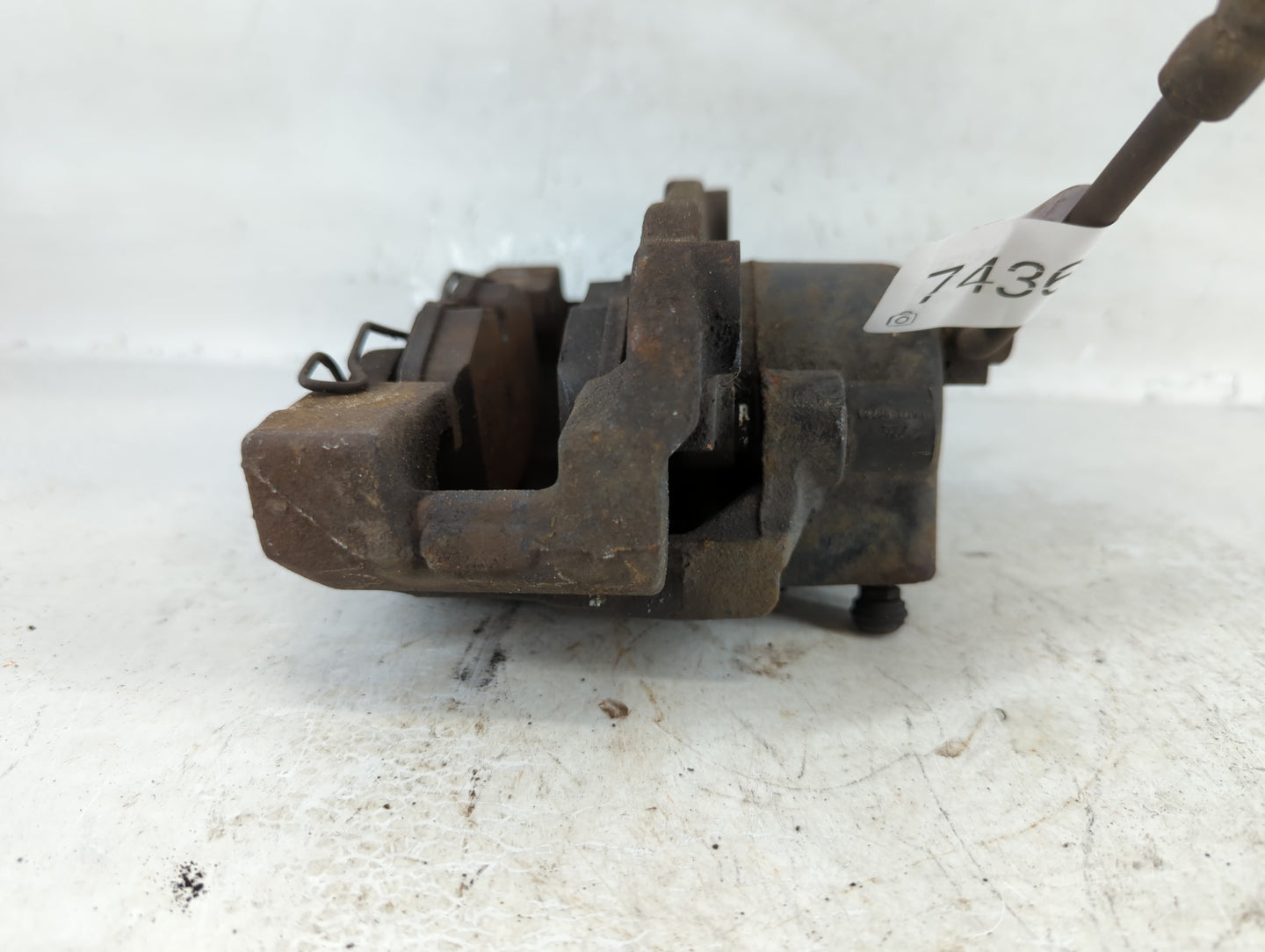 2001-2006 Dodge Stratus Front Passenger Right Brake Caliper - Oemusedautoparts1.com