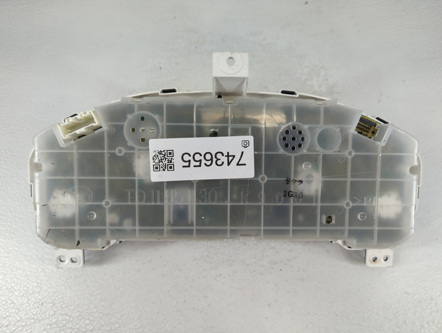 2010-2012 Mazda Cx-9 Instrument Cluster Speedometer Gauges Fits Fits 2010 2011 2012 OEM Used Auto Parts - Oemusedautoparts1.com