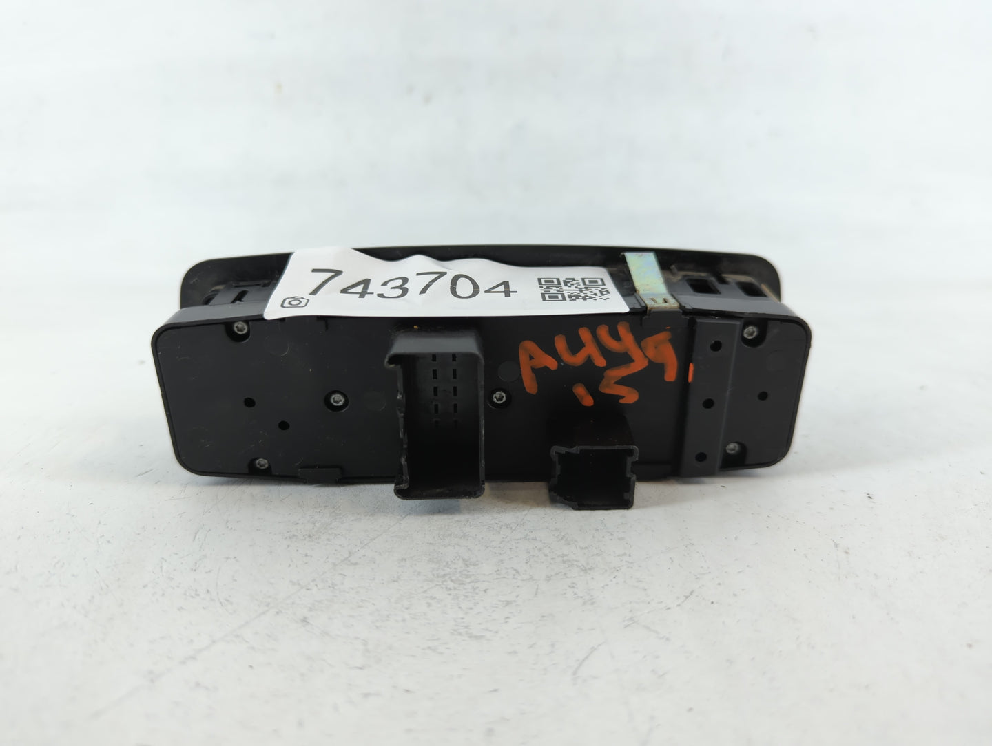 2011-2015 Chrysler Town & Country Master Power Window Switch Replacement Driver Side Left P/N:68110871AA M64583 Fits OEM Used Auto Parts - Oemusedautoparts1.com