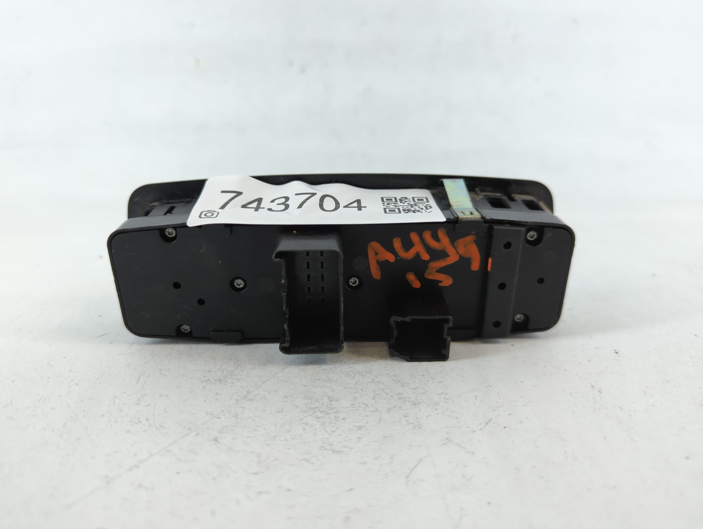 2011-2015 Chrysler Town & Country Master Power Window Switch Replacement Driver Side Left P/N:68110871AA M64583 Fits OEM Used Auto Parts - Oemusedautoparts1.com