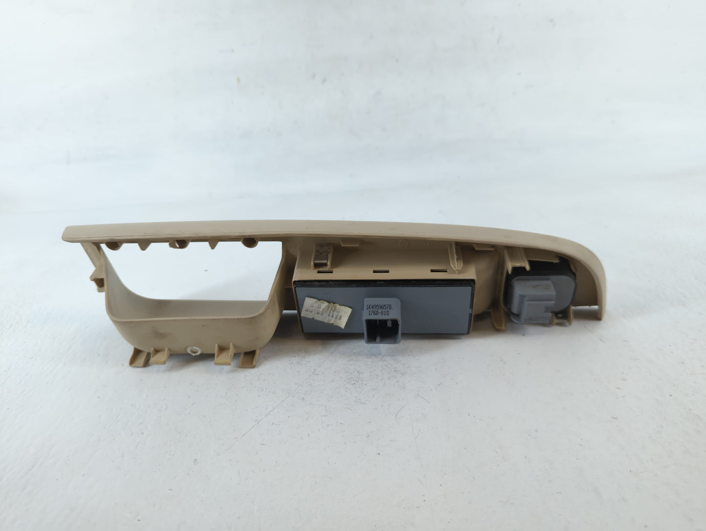 2000-2007 Volkswagen Golf Master Power Window Switch Replacement Driver Side Left P/N:1J4 959 857B 1J4 959 857D Fits OEM Used Auto Parts - Oemusedautoparts1.com