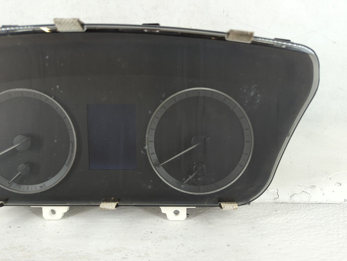 2016-2017 Hyundai Sonata Instrument Cluster Speedometer Gauges P/N:94001-C2200 Fits Fits 2016 2017 OEM Used Auto Parts - Oemusedautoparts1.com