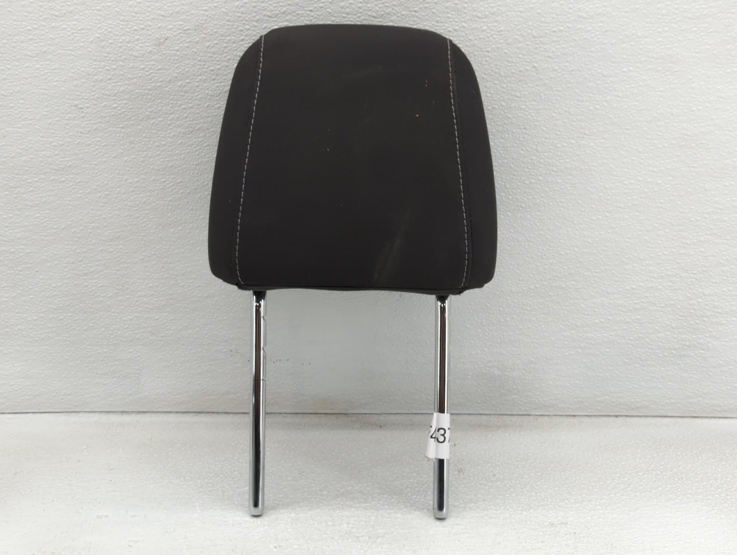 2015 Ford Escape Headrest Head Rest Front Driver Passenger Seat Fits OEM Used Auto Parts - Oemusedautoparts1.com