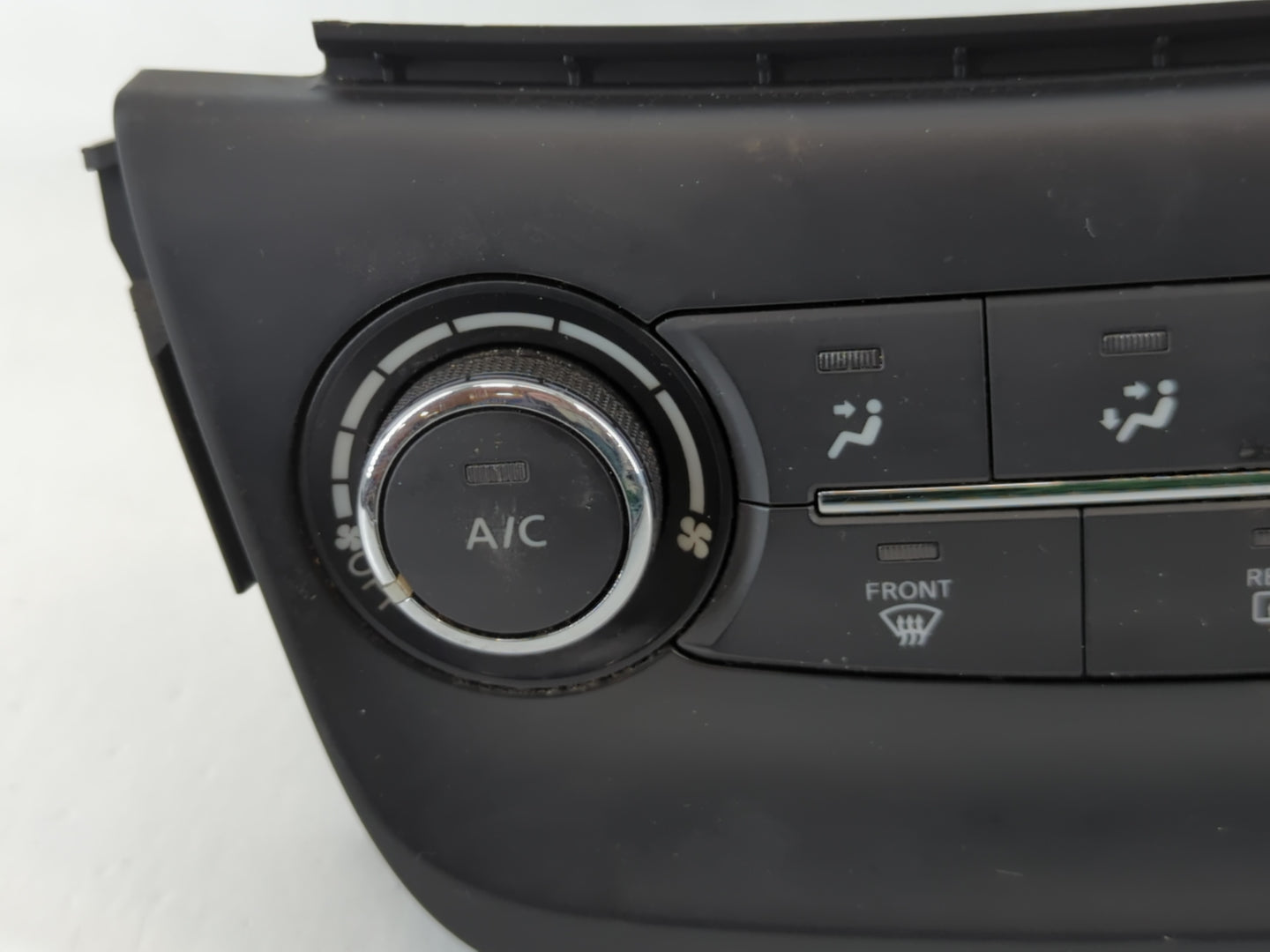 2017-2019 Nissan Sentra Climate Control Module Temperature AC/Heater Replacement P/N:275004AF2B 275004AF Fits Fits 2017 2018 2019 OEM Used Auto Parts - Oemusedautoparts1.com