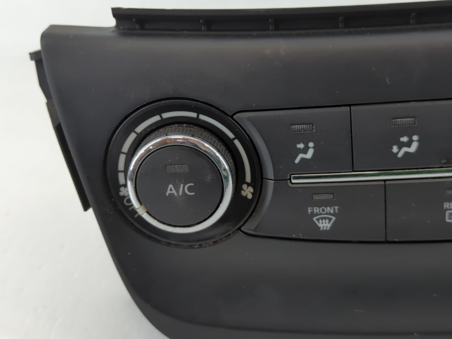 2017-2019 Nissan Sentra Climate Control Module Temperature AC/Heater Replacement P/N:275004AF2B 275004AF Fits Fits 2017 2018 2019 OEM Used Auto Parts - Oemusedautoparts1.com