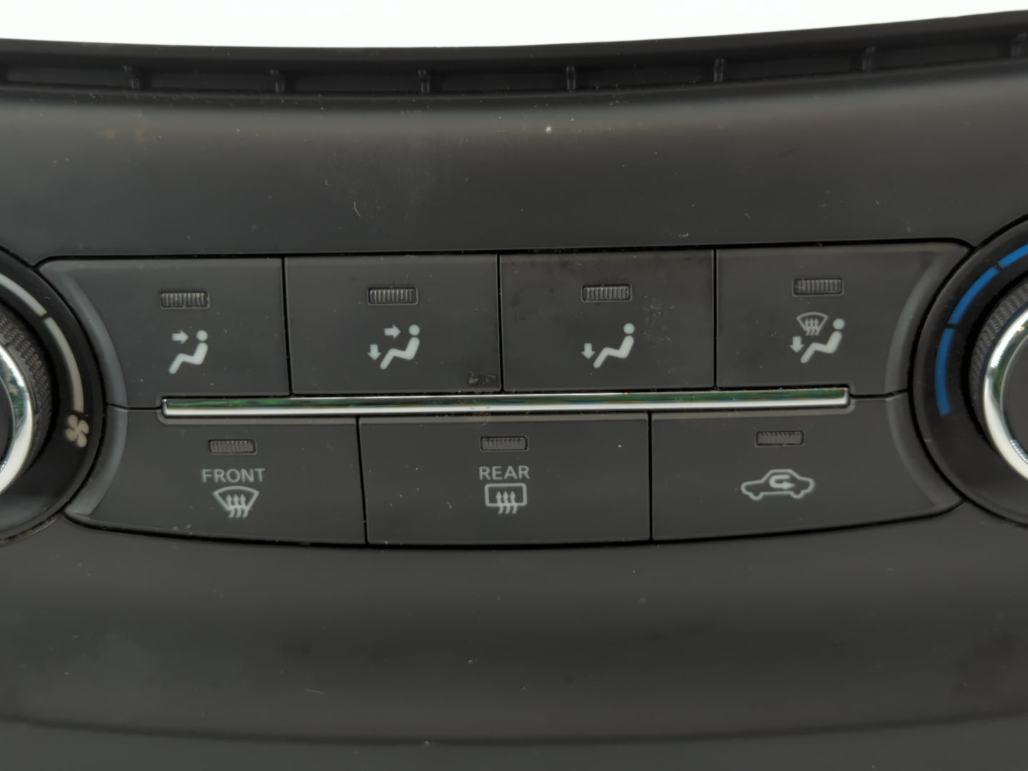 2017-2019 Nissan Sentra Climate Control Module Temperature AC/Heater Replacement P/N:275004AF2B 275004AF Fits Fits 2017 2018 2019 OEM Used Auto Parts - Oemusedautoparts1.com