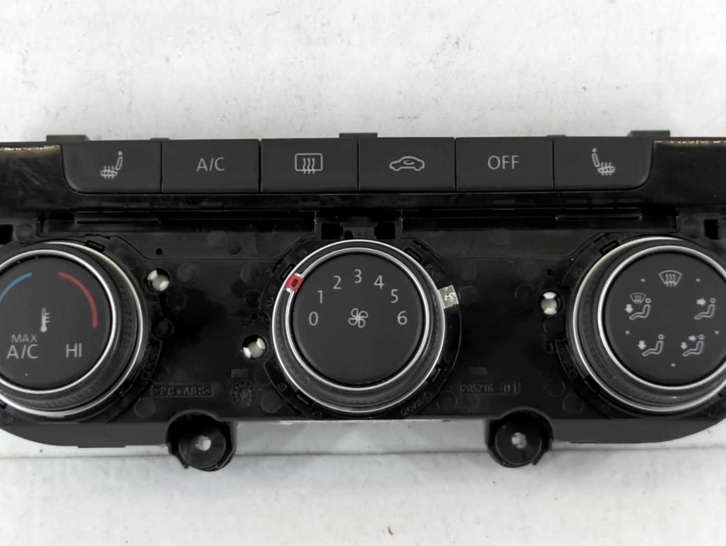 2018-2019 Volkswagen Golf Climate Control Module Temperature AC/Heater Replacement P/N:5GM907426G 5HB 012 515 Fits Fits 2018 2019 OEM Used Auto Parts - Oemusedautoparts1.com