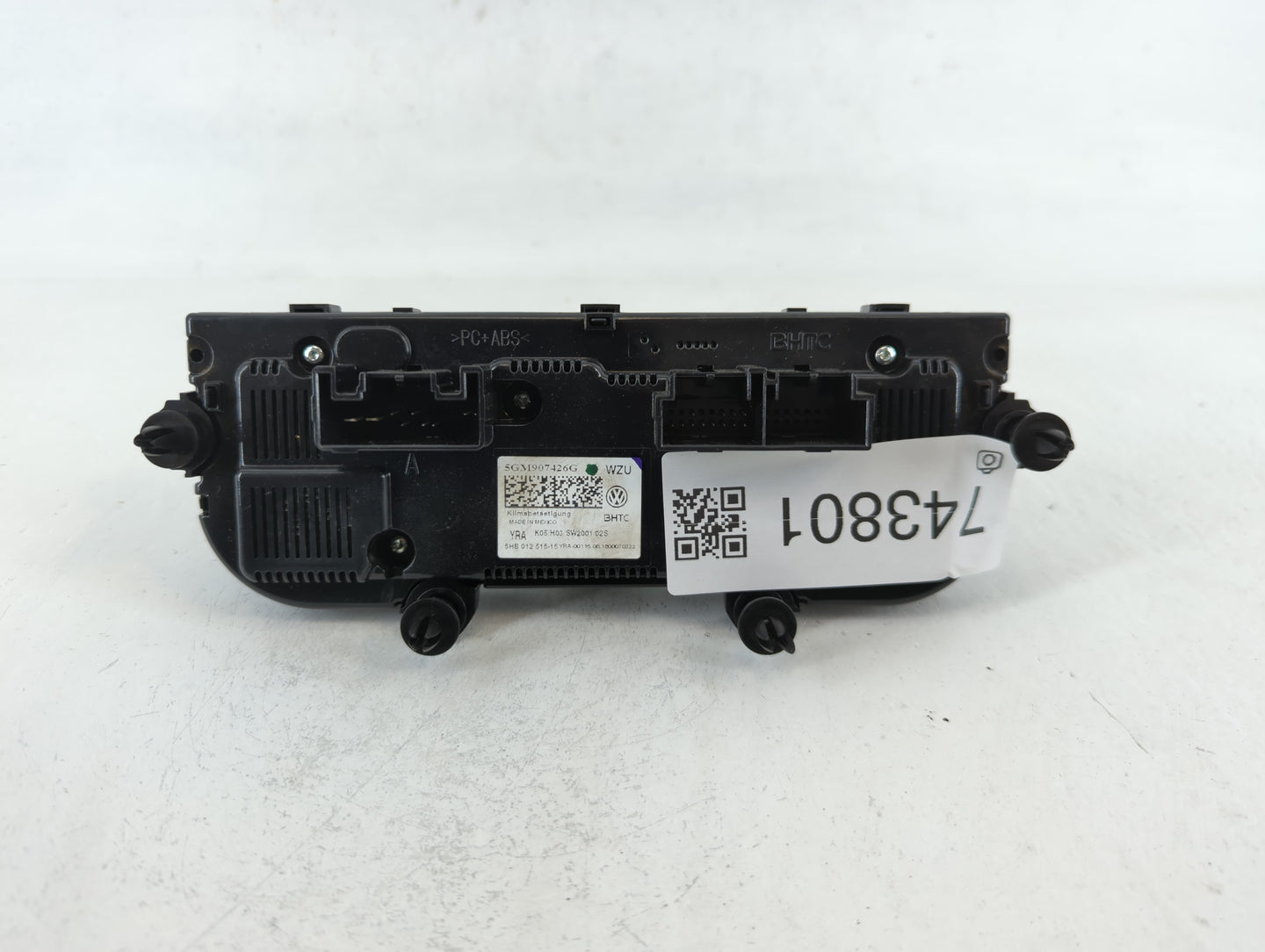 2018-2019 Volkswagen Golf Climate Control Module Temperature AC/Heater Replacement P/N:5GM907426G 5HB 012 515 Fits Fits 2018 2019 OEM Used Auto Parts - Oemusedautoparts1.com