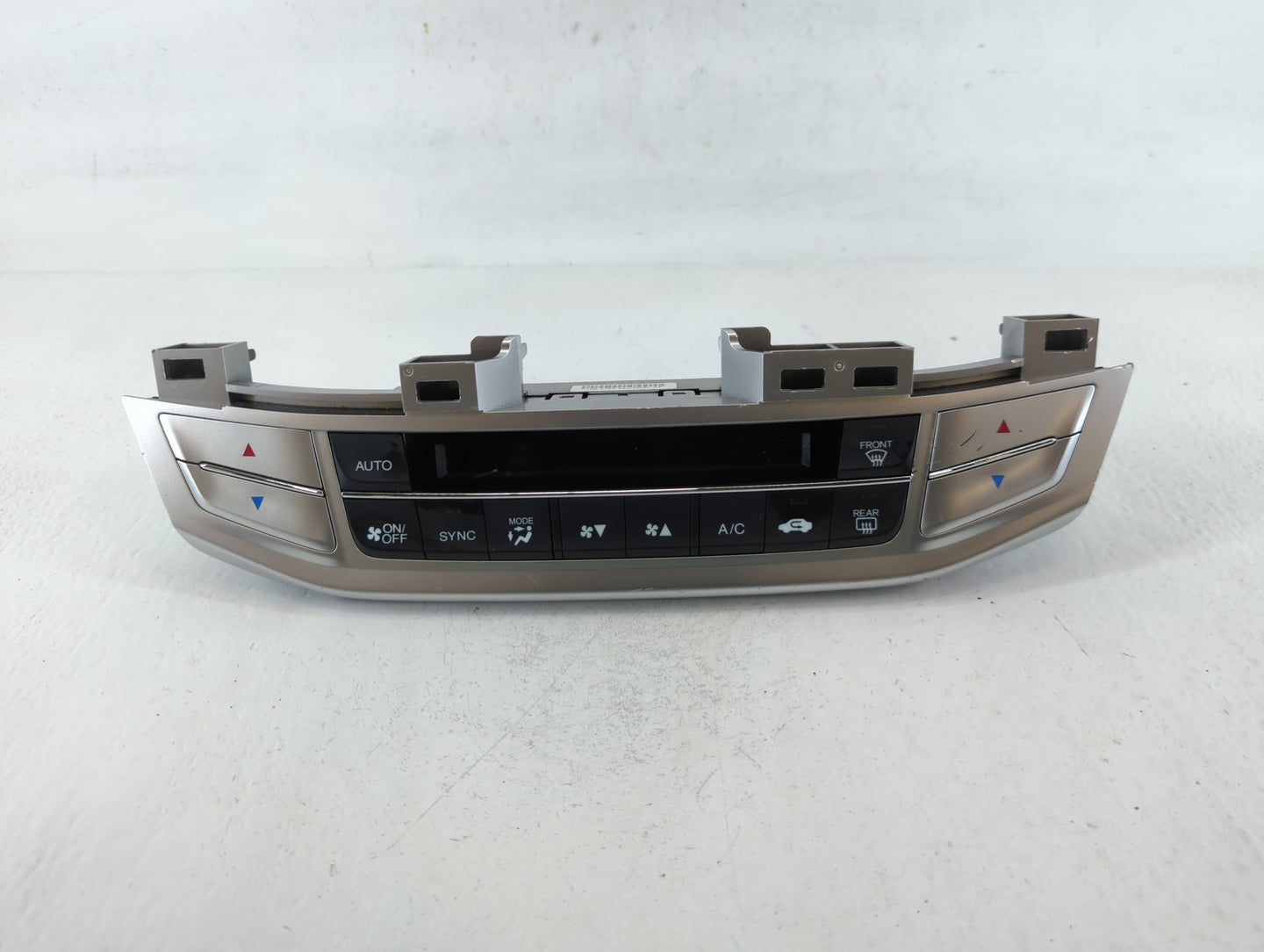2013-2015 Honda Accord Climate Control Module Temperature AC/Heater Replacement P/N:31213015651 NH869L Fits Fits 2013 2014 2015 OEM Used Auto Parts - Oemusedautoparts1.com