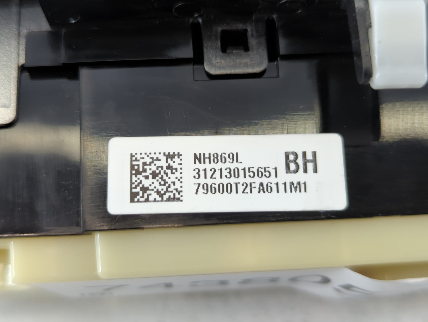 2013-2015 Honda Accord Climate Control Module Temperature AC/Heater Replacement P/N:31213015651 NH869L Fits Fits 2013 2014 2015 OEM Used Auto Parts - Oemusedautoparts1.com