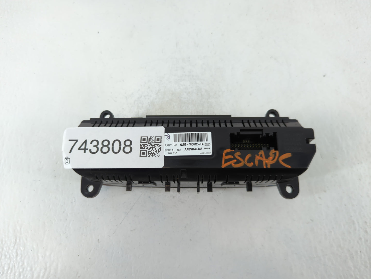 2017 Ford Escape Climate Control Module Temperature AC/Heater Replacement P/N:GJ5T-18C612-EA Fits OEM Used Auto Parts - Oemusedautoparts1.com