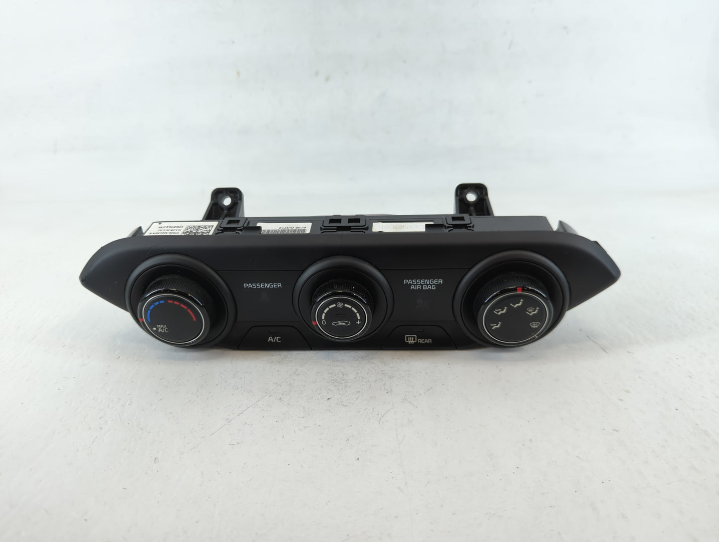 2019-2021 Kia Forte Climate Control Module Temperature AC/Heater Replacement P/N:OJQ0000244 97250-M6130WK Fits Fits 2019 2020 2021 OEM Used Auto Parts - Oemusedautoparts1.com