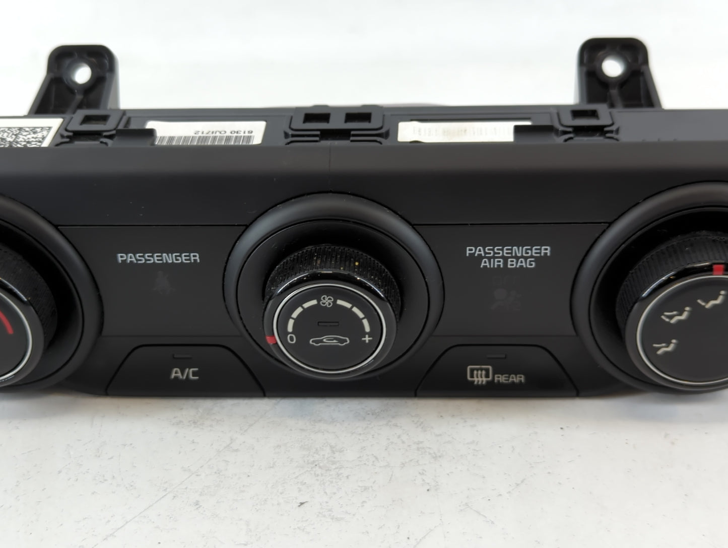 2019-2021 Kia Forte Climate Control Module Temperature AC/Heater Replacement P/N:OJQ0000244 97250-M6130WK Fits Fits 2019 2020 2021 OEM Used Auto Parts - Oemusedautoparts1.com