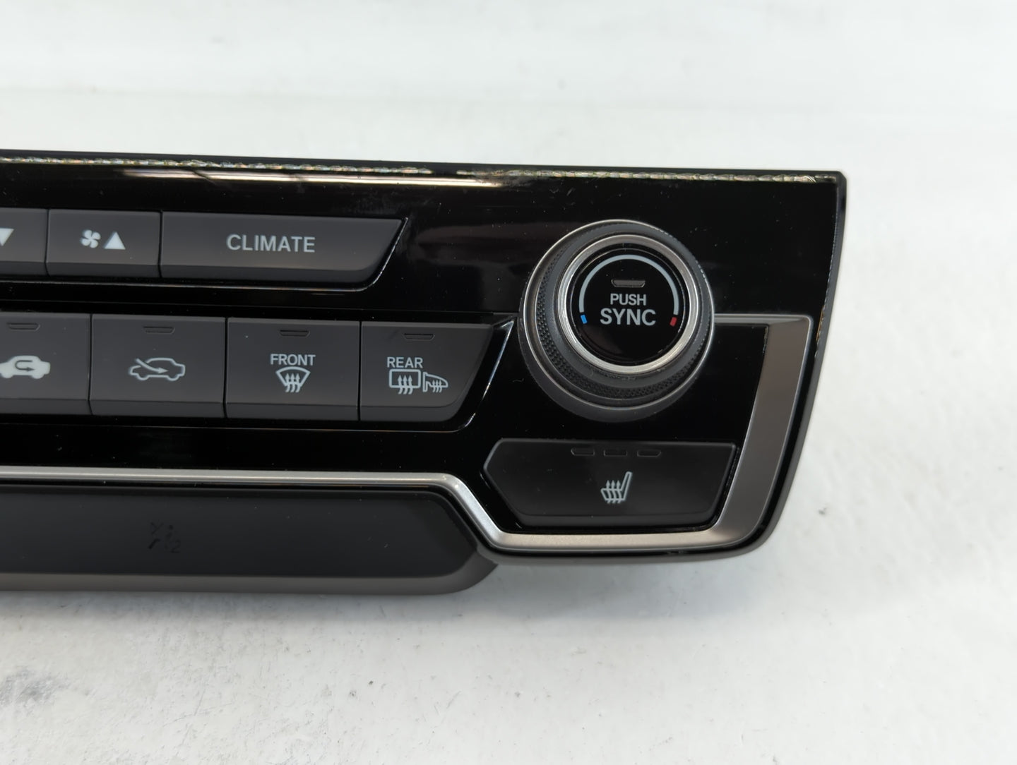 2017-2019 Honda Cr-V Climate Control Module Temperature AC/Heater Replacement P/N:04218232455 NH900L Fits Fits 2017 2018 2019 OEM Used Auto Parts - Oemusedautoparts1.com