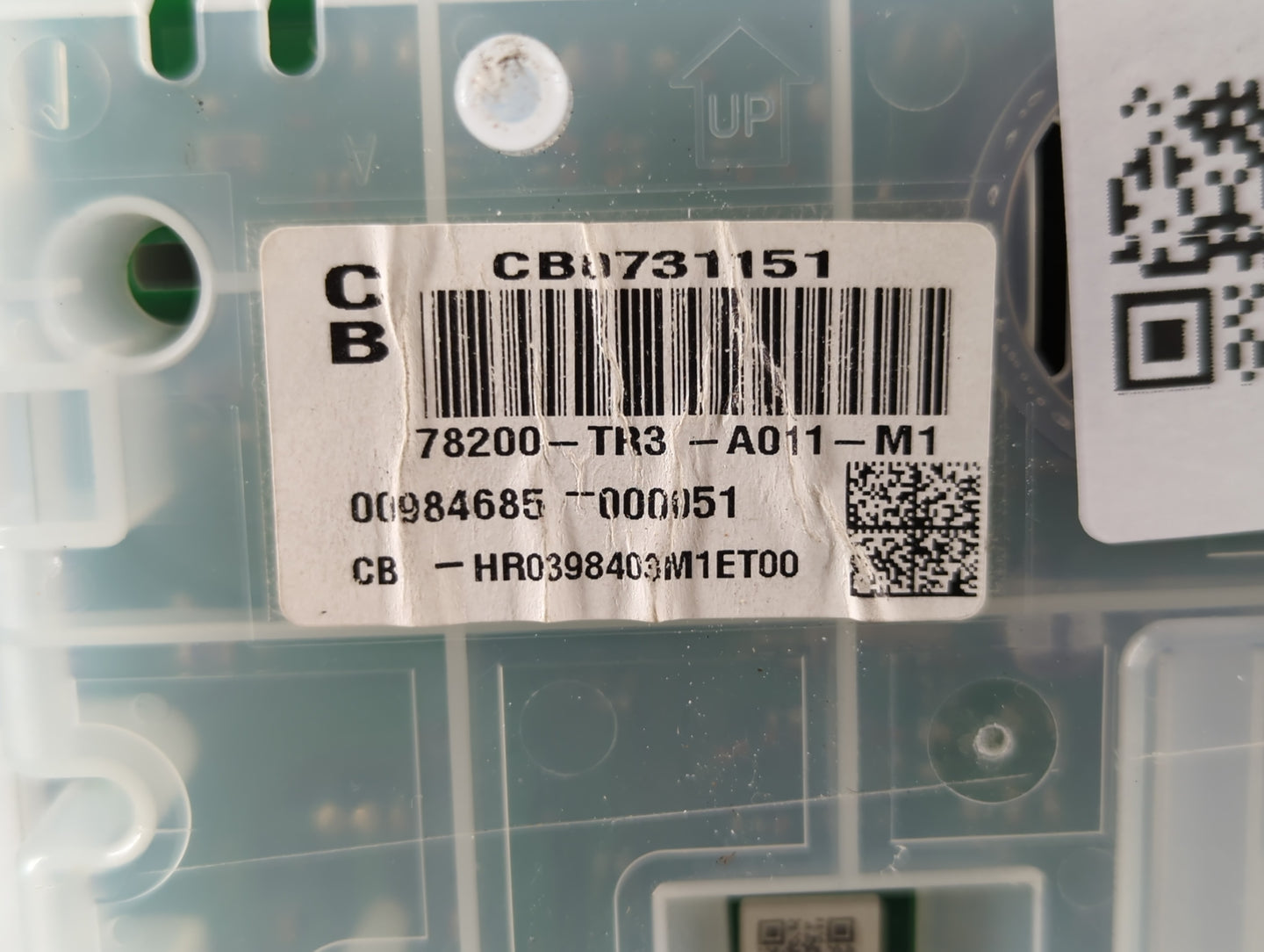 2014-2015 Honda Civic Instrument Cluster Speedometer Gauges P/N:CB8731151 78200-TR3-A011-M1 Fits Fits 2014 2015 OEM Used Auto Parts - Oemusedautoparts1.com