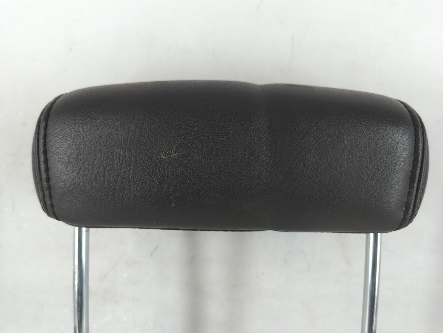 2006 Gmc Sierra 3500 Headrest Head Rest Rear Seat Fits OEM Used Auto Parts - Oemusedautoparts1.com