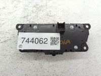 2017-2019 Ford Escape Radio AM FM Cd Player Receiver Replacement P/N:4F571-HB F1CT18K811HC Fits Fits 2017 2018 2019 OEM Used Auto Parts - Oemusedautoparts1.com