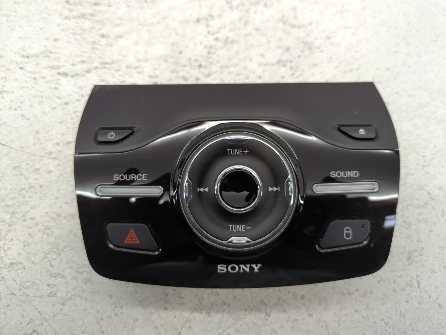 2013-2016 Ford Escape Radio AM FM Cd Player Receiver Replacement P/N:90151-696 CJ5T-18K811-FD Fits Fits 2013 2014 2015 2016 OEM Used Auto Parts - Oemusedautoparts1.com