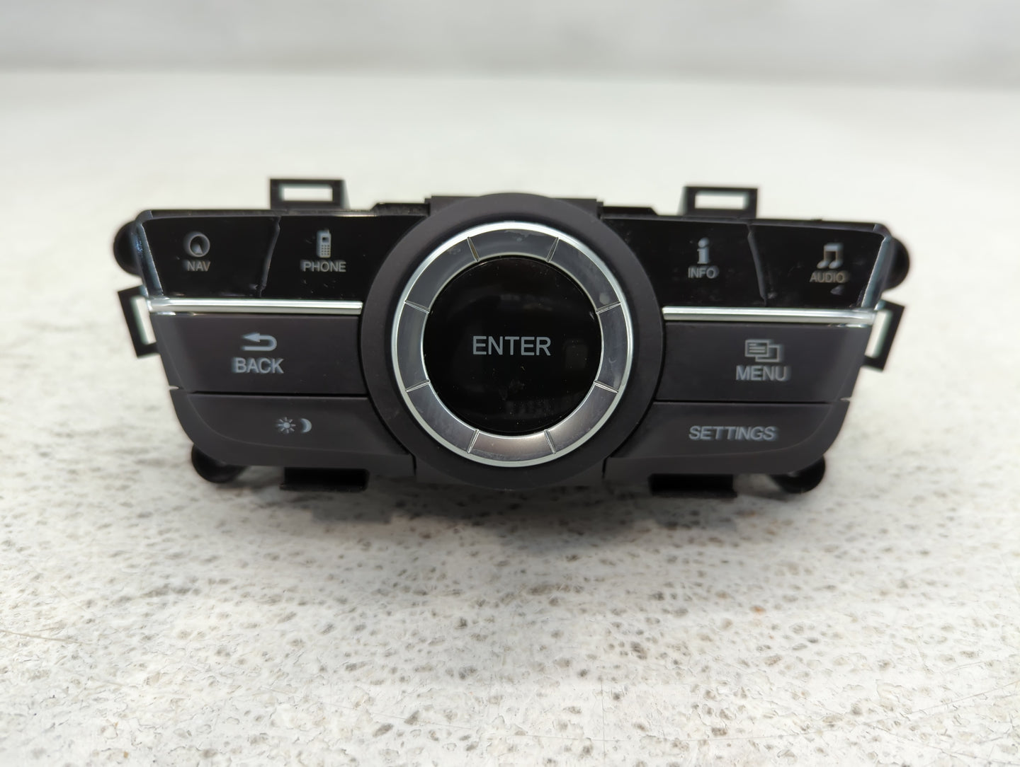 2014-2015 Acura Mdx Radio AM FM Cd Player Receiver Replacement Fits Fits 2014 2015 OEM Used Auto Parts - Oemusedautoparts1.com