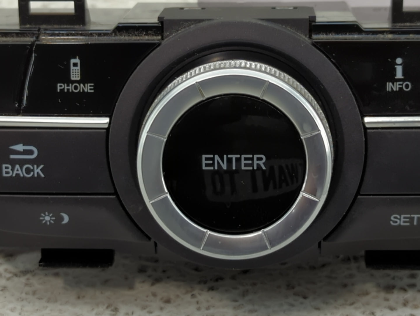 2014-2015 Acura Mdx Radio AM FM Cd Player Receiver Replacement Fits Fits 2014 2015 OEM Used Auto Parts - Oemusedautoparts1.com