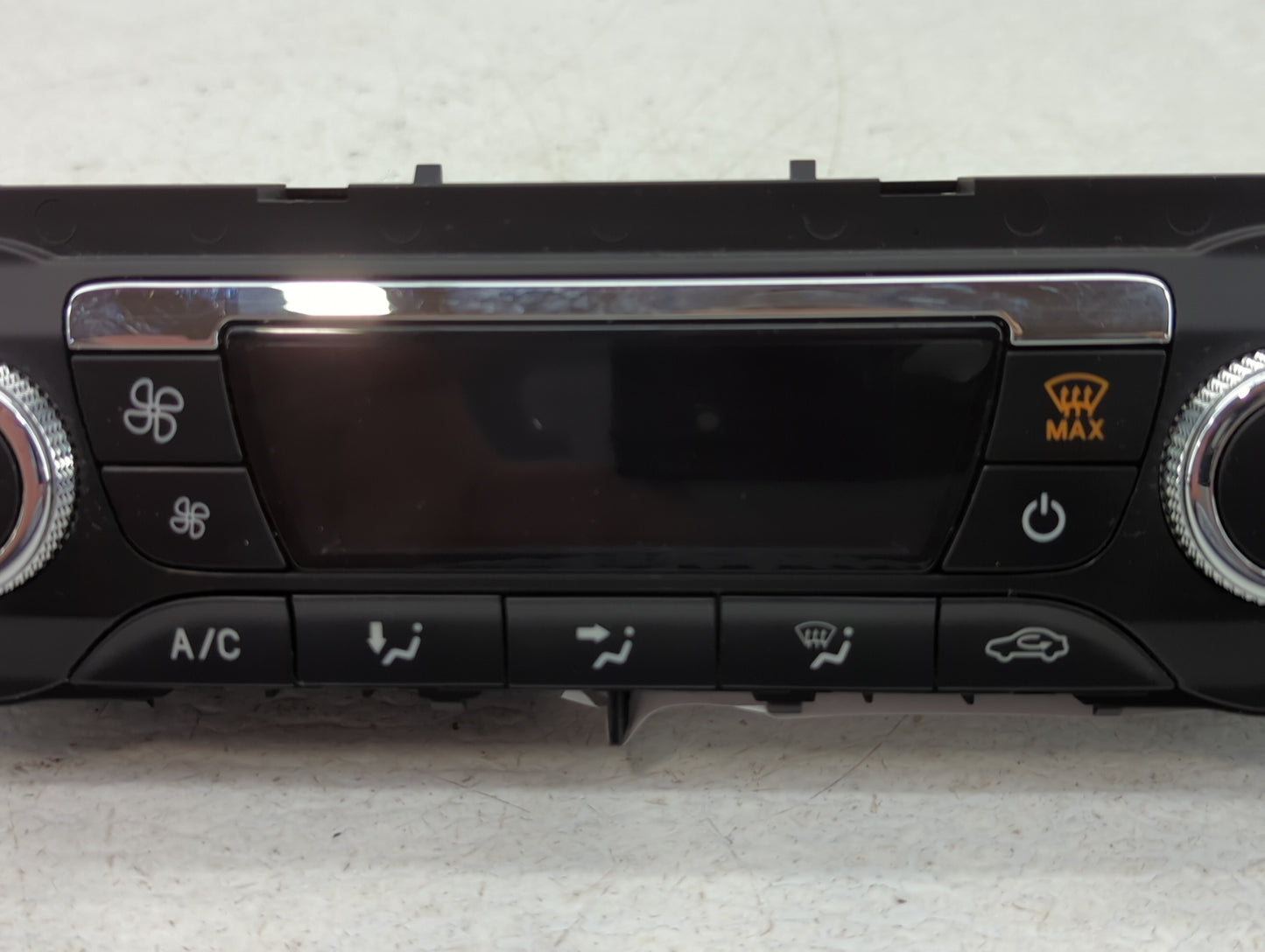 2013-2015 Ford Escape Climate Control Module Temperature AC/Heater Replacement P/N:CJ5T-18C612-BC Fits Fits 2013 2014 2015 OEM Used Auto Parts - Oemusedautoparts1.com