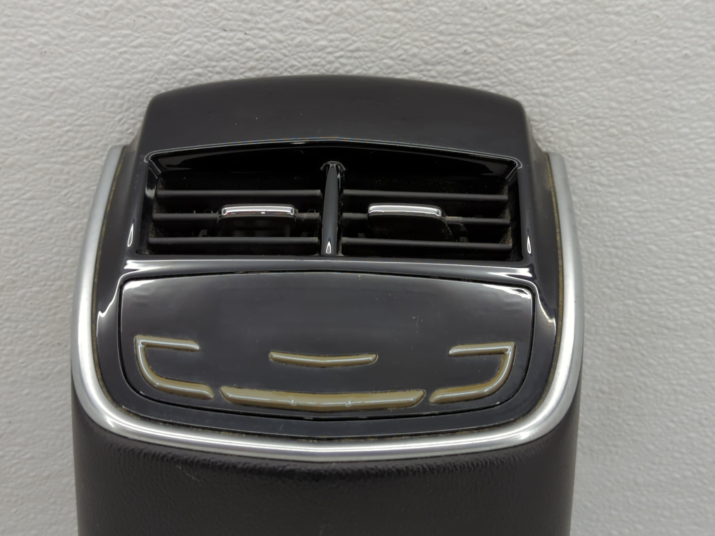 2013-2014 Cadillac Xts Climate Control Module Temperature AC/Heater Replacement P/N:123364965 22953033 Fits Fits 2013 2014 OEM Used Auto Parts - Oemusedautoparts1.com