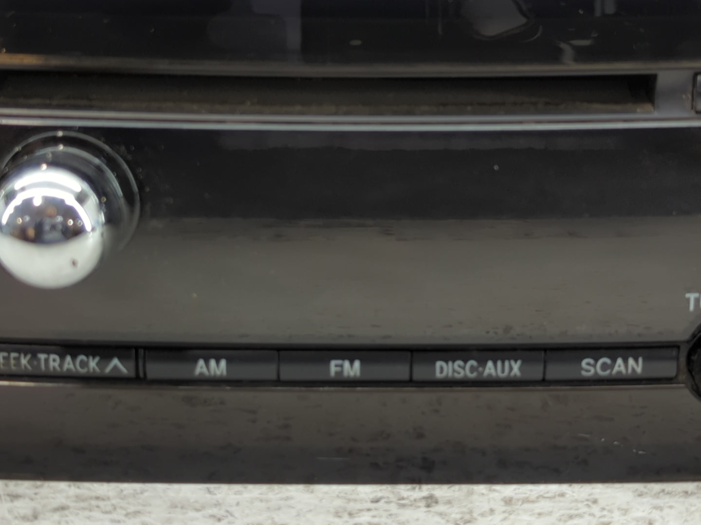 2006-2009 Toyota Prius Radio AM FM Cd Player Receiver Replacement P/N:86120-47200 Fits Fits 2006 2007 2008 2009 OEM Used Auto Parts - Oemusedautoparts1.com