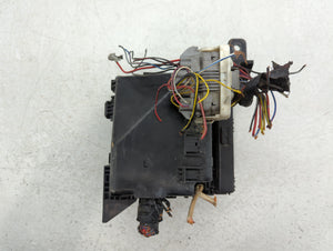 2004-2011 Mitsubishi Endeavor Fusebox Fuse Box Panel Relay Module P/N:40825-0460 Fits OEM Used Auto Parts